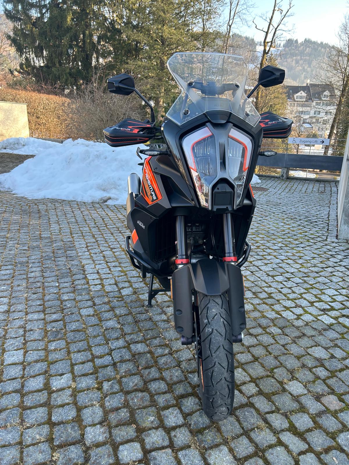 KTM 1290 Super Adventure S-image-5