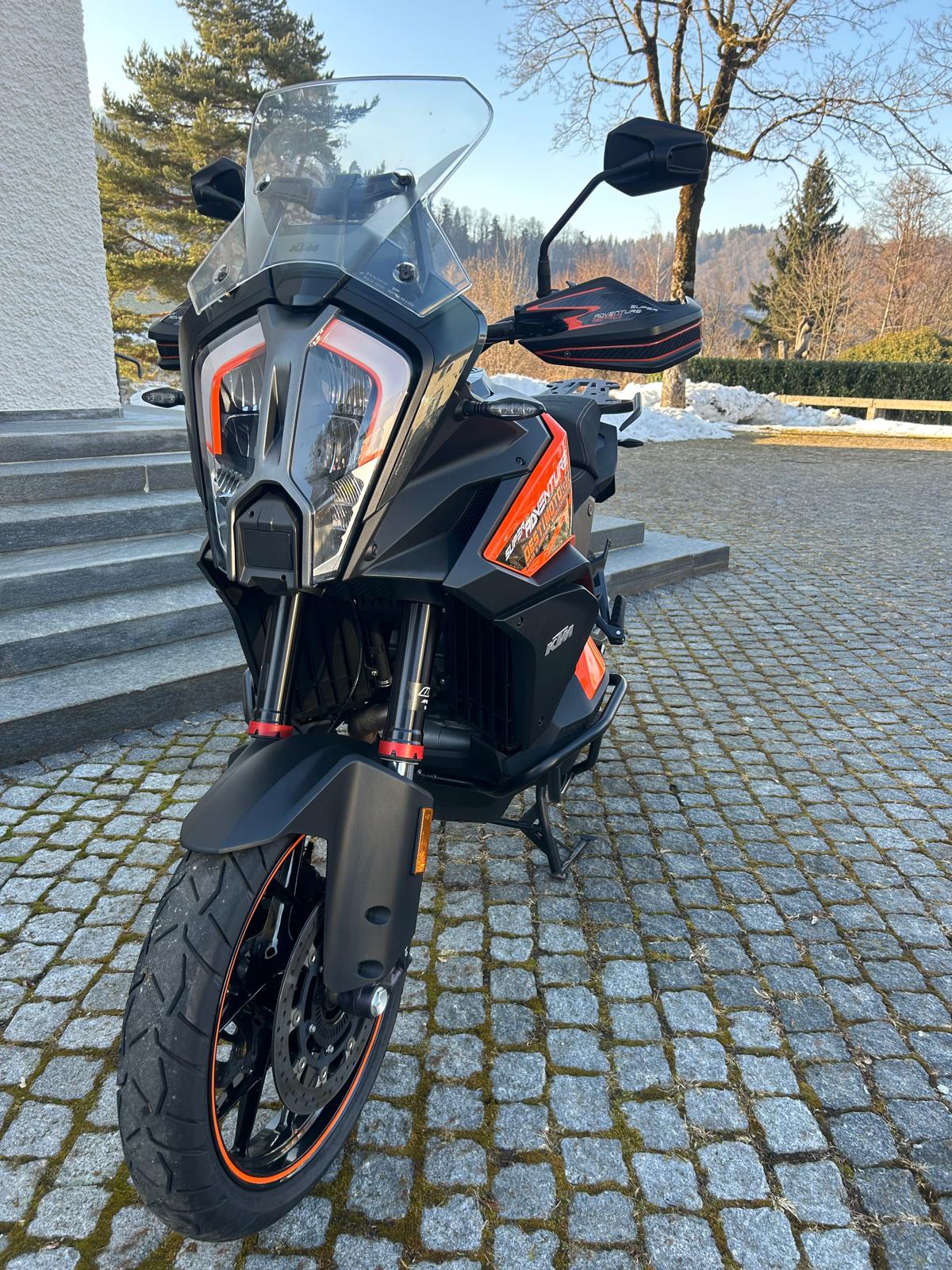 KTM 1290 Super Adventure S-image-9