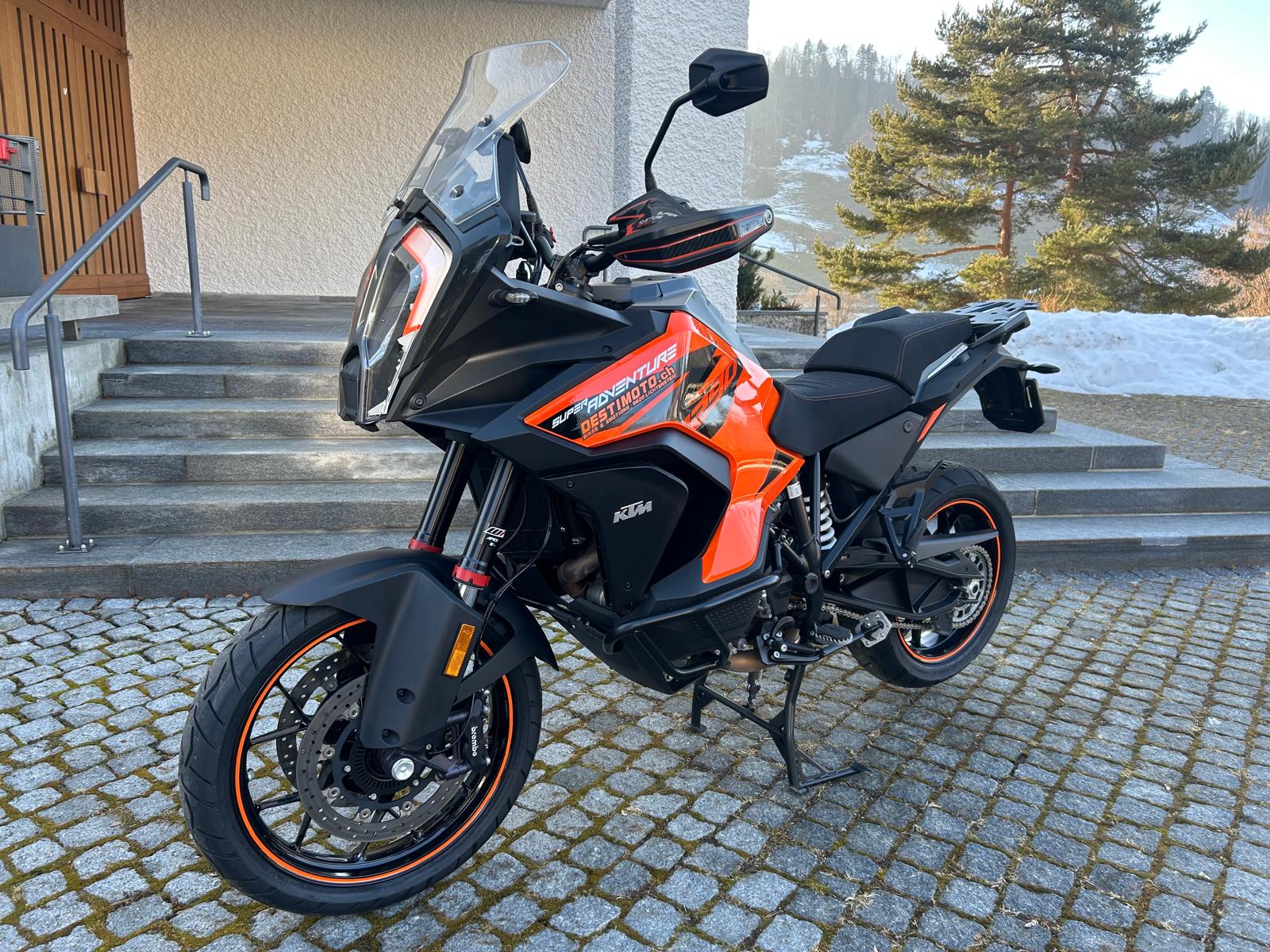 KTM 1290 Super Adventure S-image-1