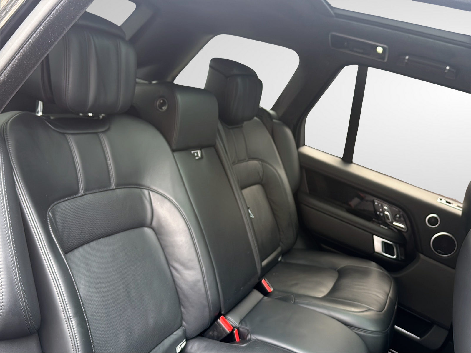 LAND ROVER Range Rover 5.0 V8 S/C Vogue Automatic-image-24