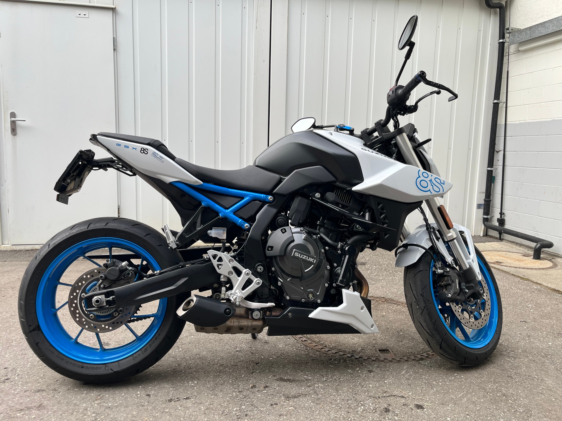SUZUKI GSX 8 S Evo (35kW)-image-1