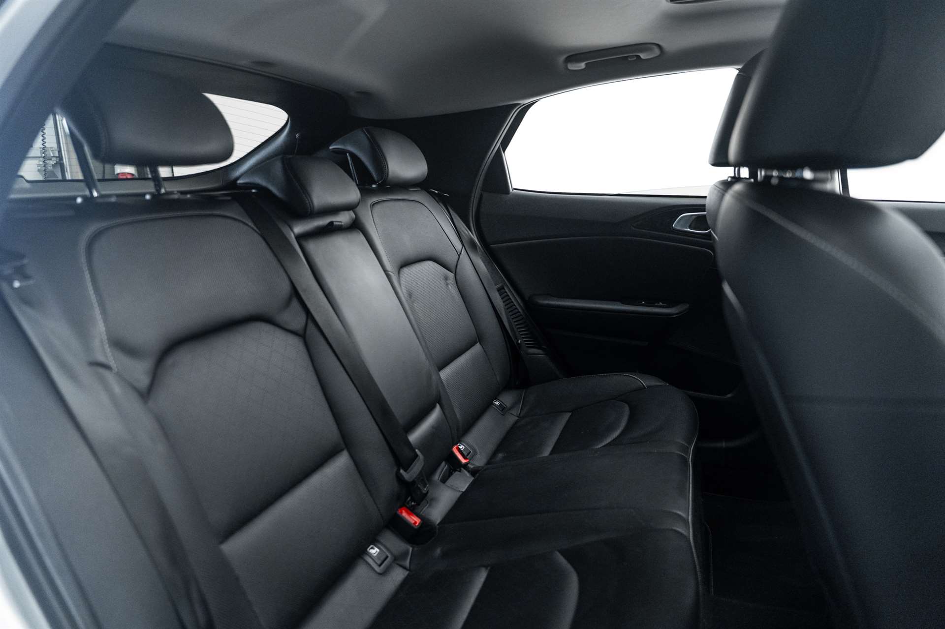 KIA Xceed 1.6 GDi Phev Hybrid Style+ DCT-image-13