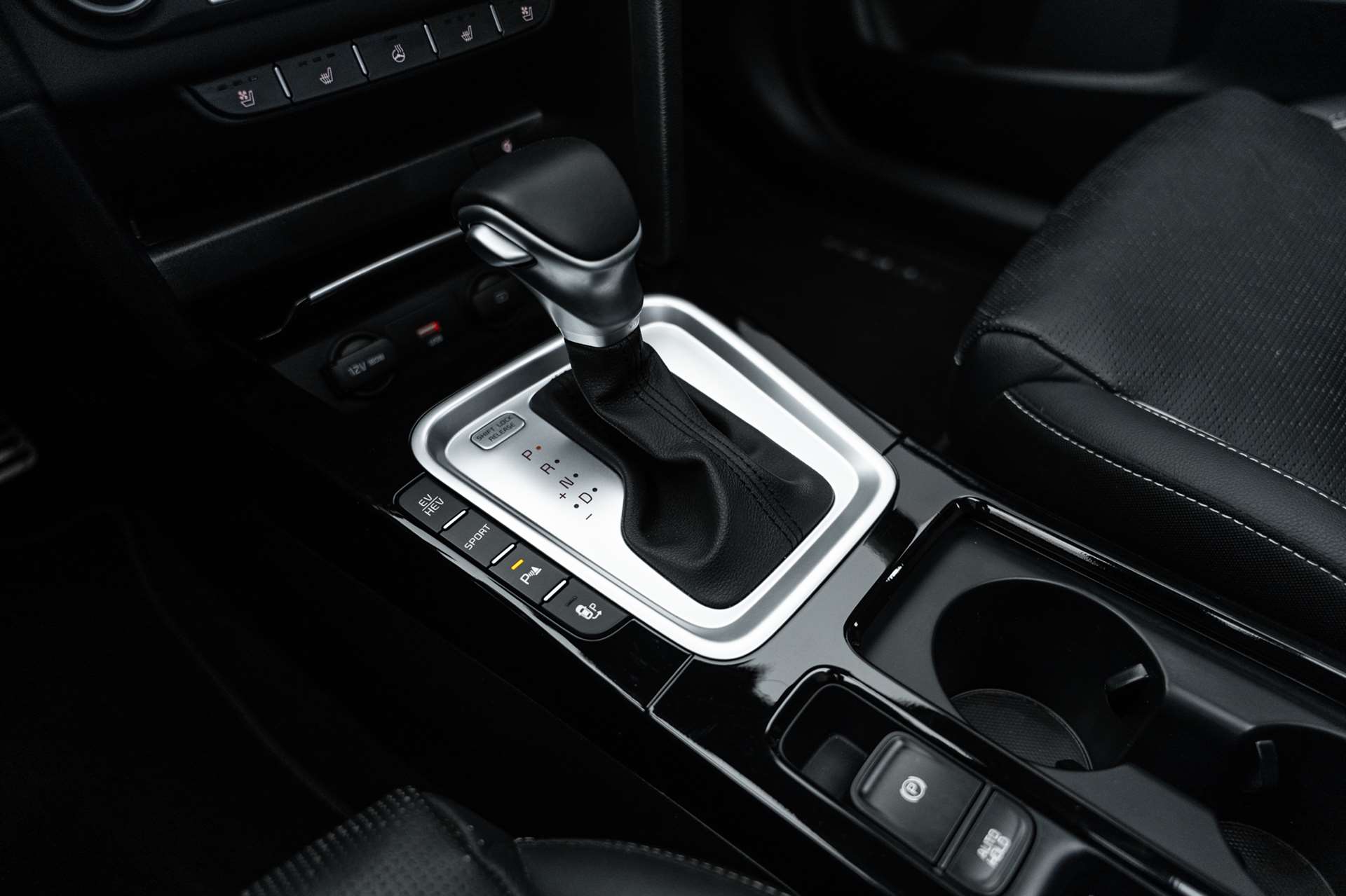 KIA Xceed 1.6 GDi Phev Hybrid Style+ DCT-image-25