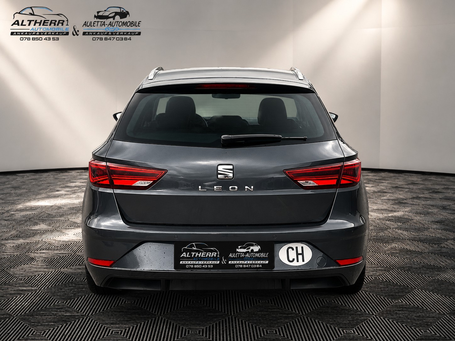 SEAT Leon 1.6 TDI CR Style DSG-image-4