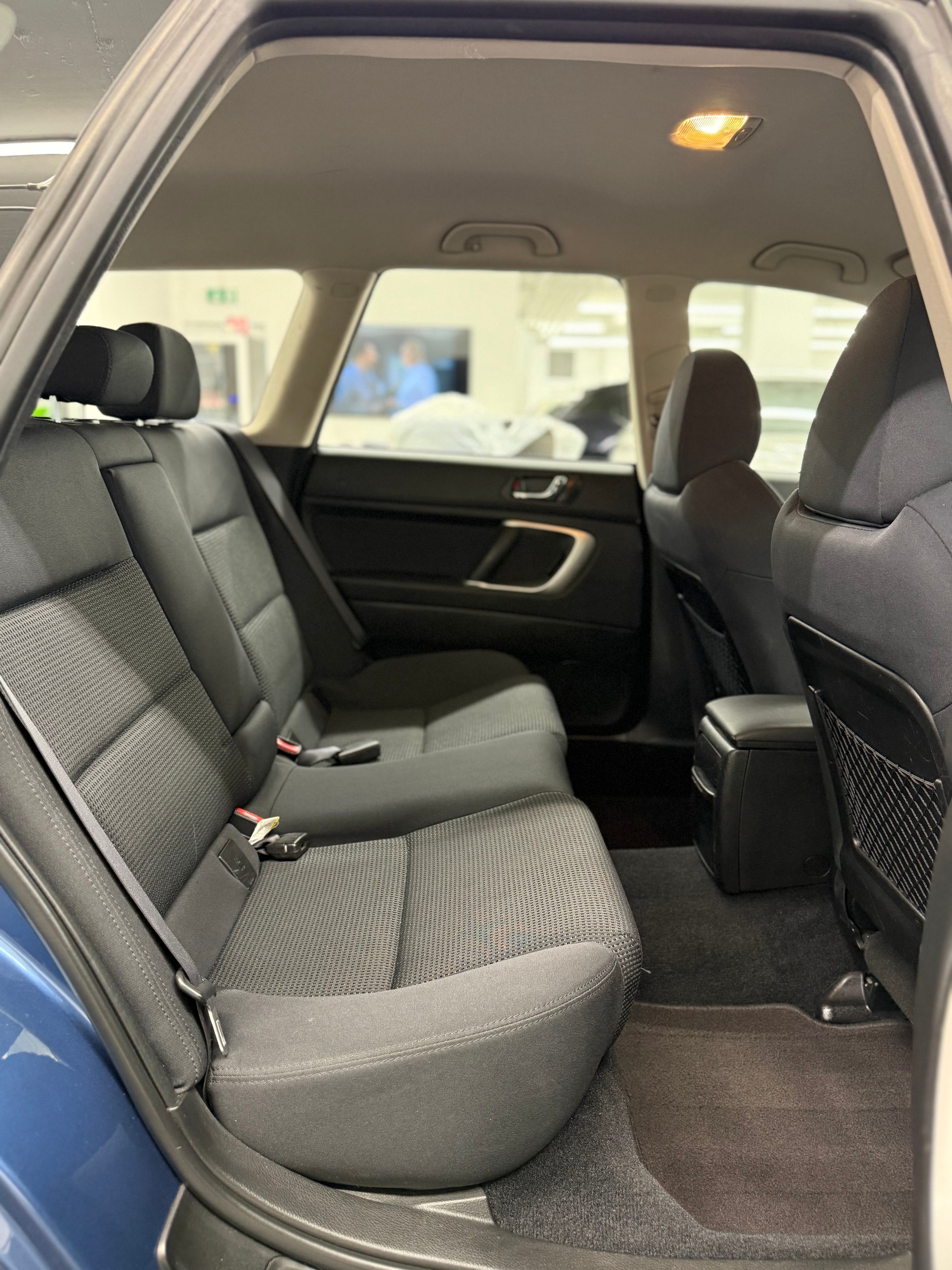SUBARU Legacy 2.0R AWD Joker Automatic-image-18