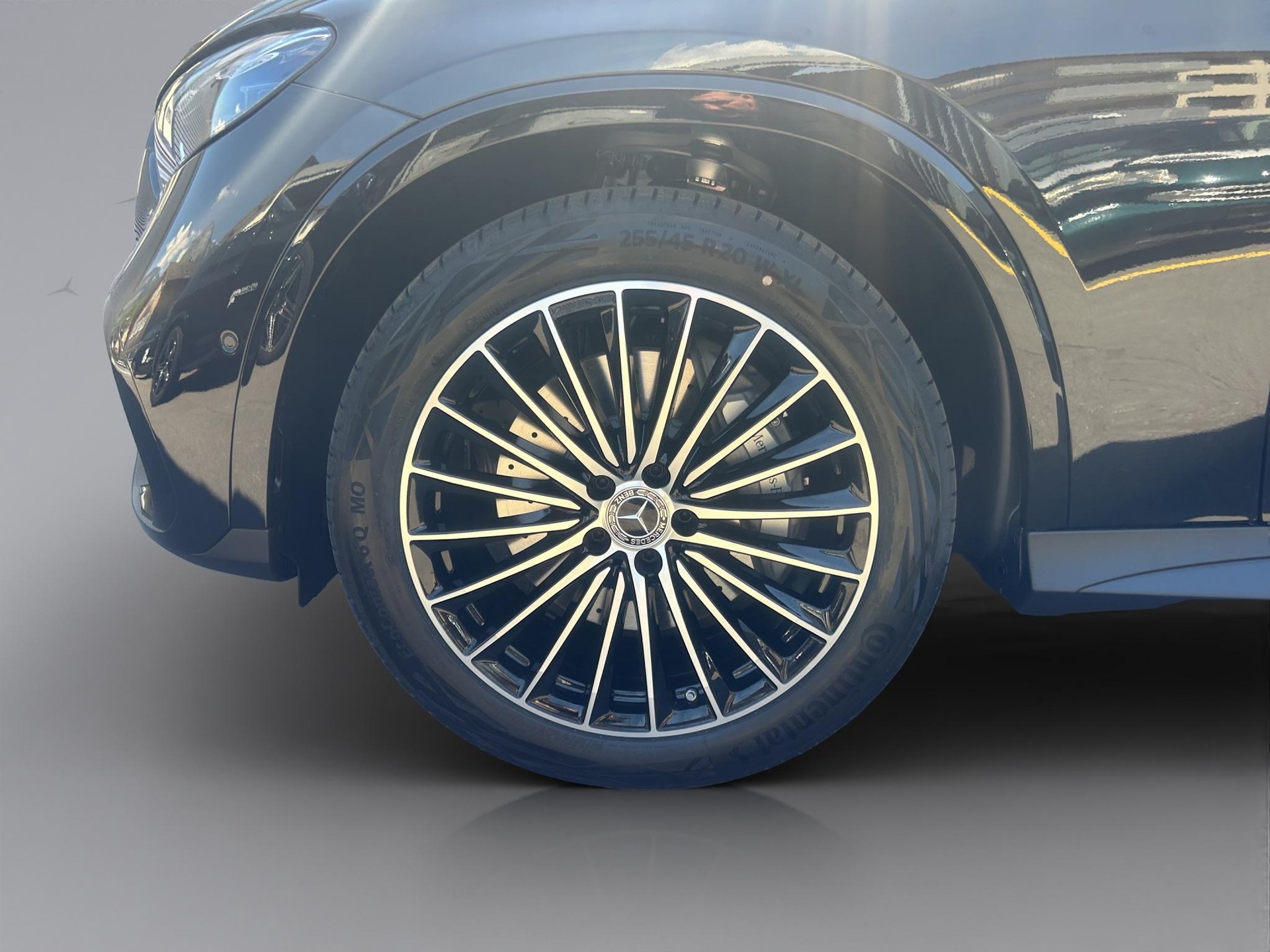 MERCEDES-BENZ GLC 220 d AMG Line 4matic-image-20