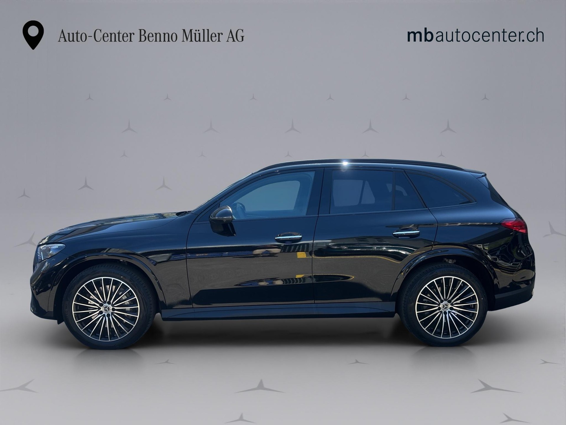 MERCEDES-BENZ GLC 220 d AMG Line 4matic-showroom-element-2