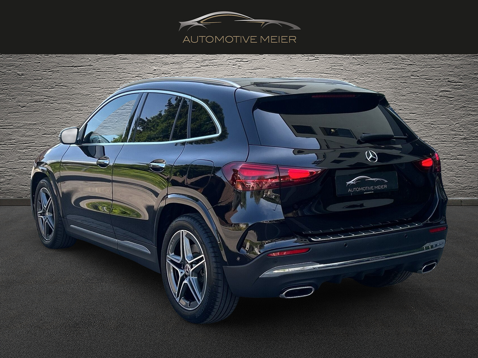 MERCEDES-BENZ GLA 220 4Matic 8G-DCT -Facelift Modell-CH Fahrzeug mit Gratisservice und Werksgarantie-Burmester Sound-Schiebedach-el. Sitze-showroom-element-2