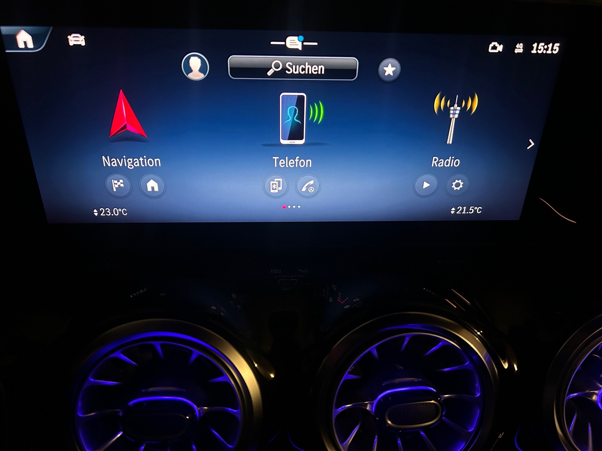 MERCEDES-BENZ GLA 220 4Matic 8G-DCT -Facelift Modell-CH Fahrzeug mit Gratisservice und Werksgarantie-Burmester Sound-Schiebedach-el. Sitze-image-18