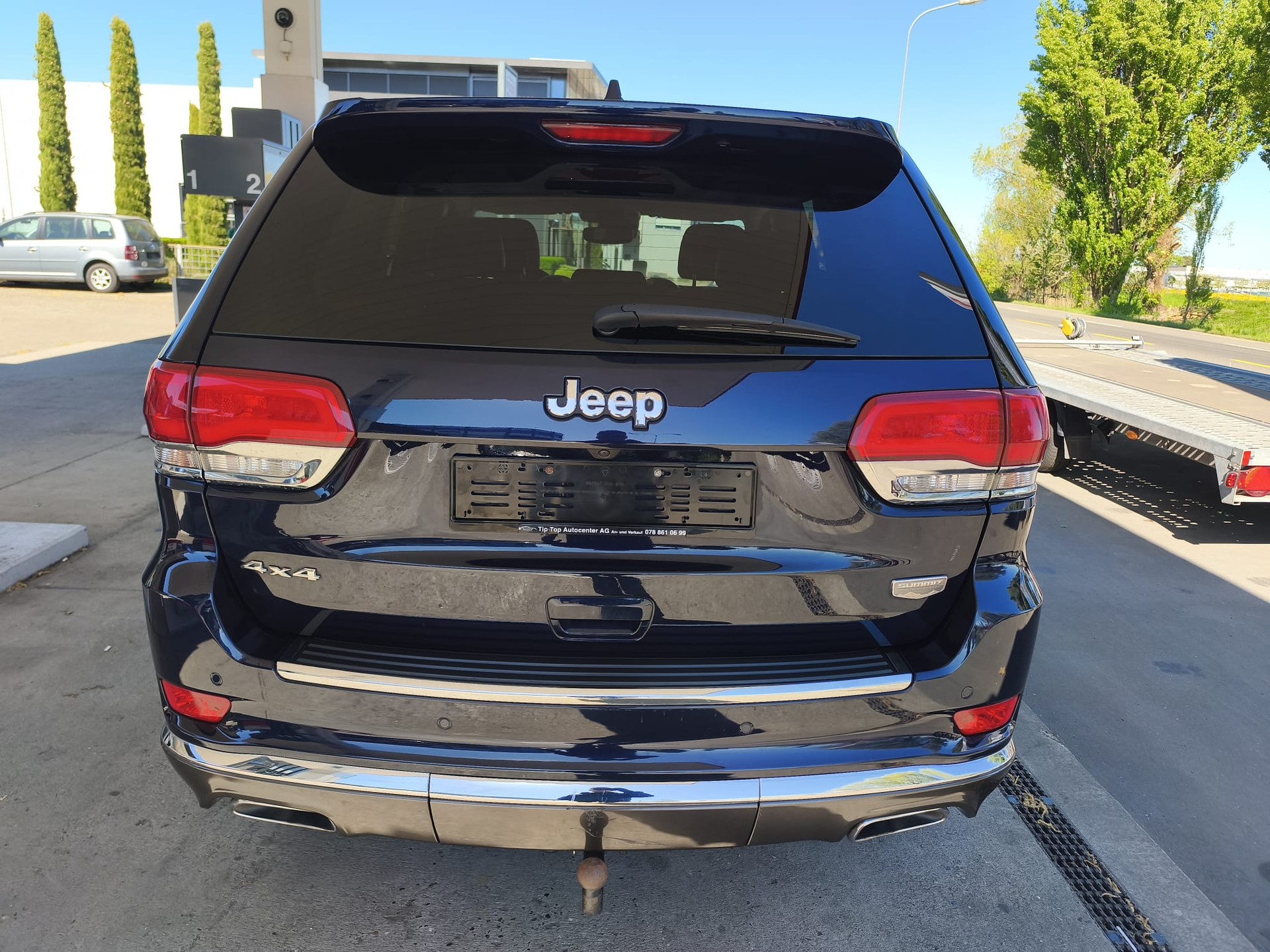 JEEP Grand Cherokee 3.0 CRD Summit Automatic-image-9