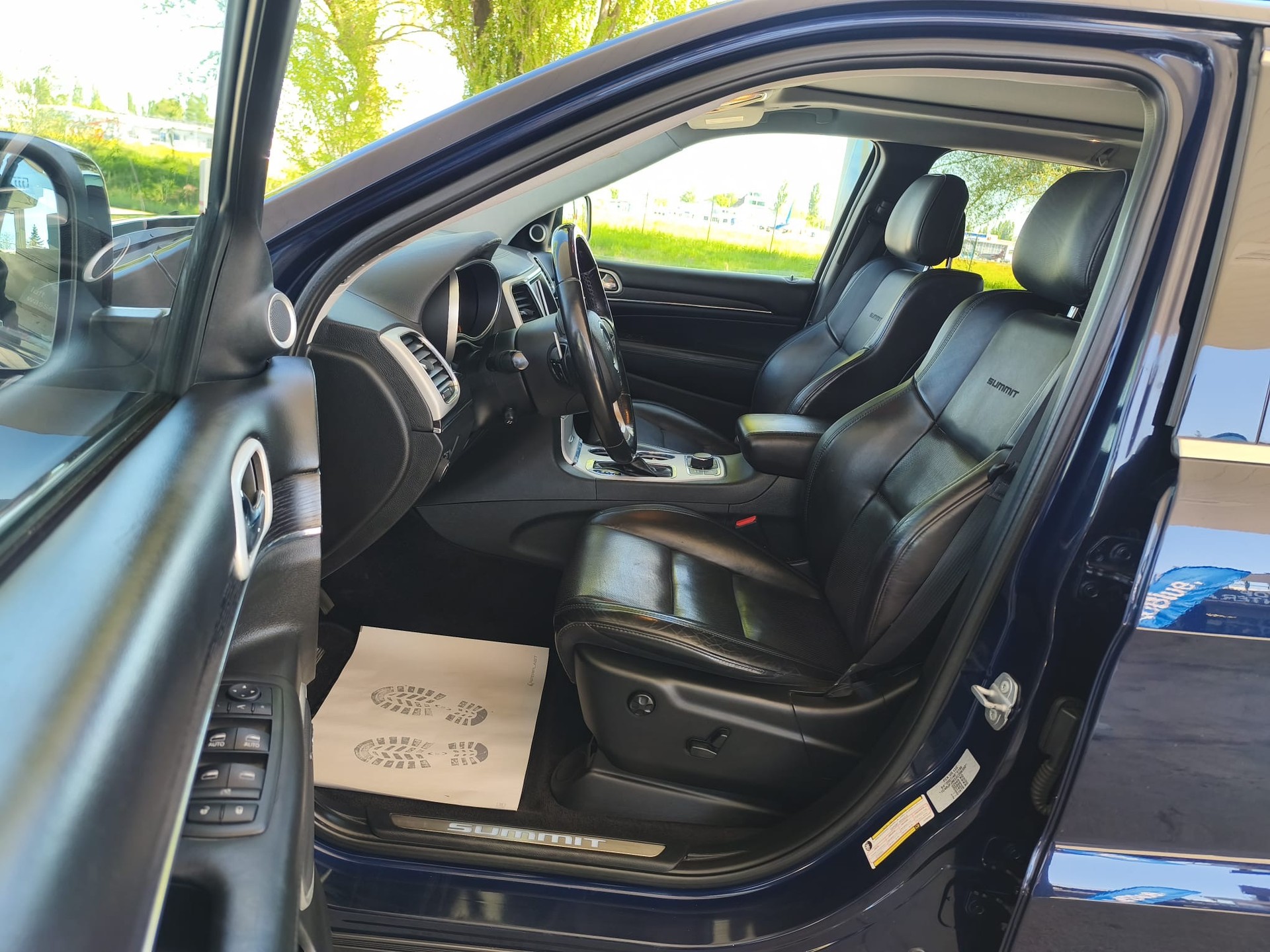 JEEP Grand Cherokee 3.0 CRD Summit Automatic-image-13