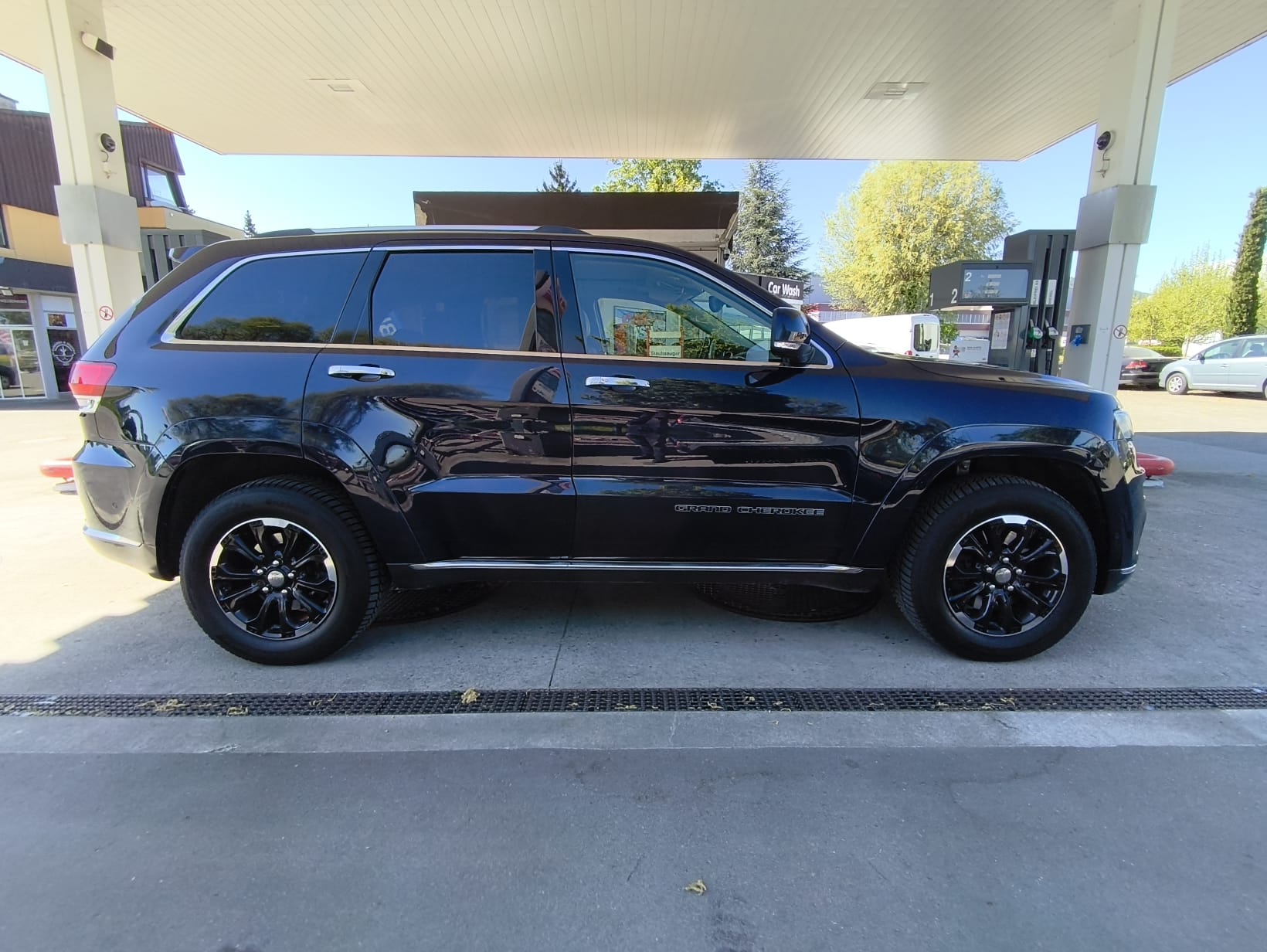 JEEP Grand Cherokee 3.0 CRD Summit Automatic-image-5