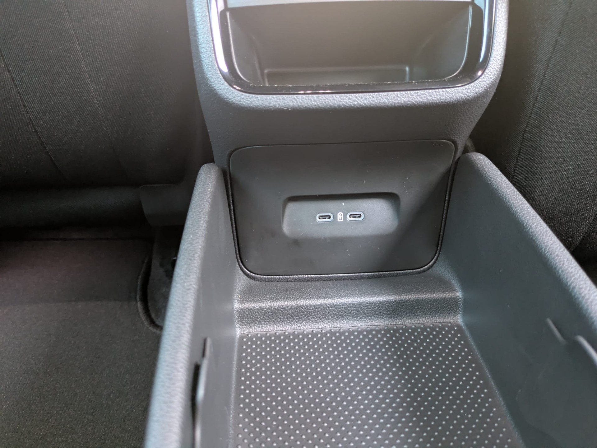 SKODA Octavia Combi 2.0 TSI DSG RS-image-16