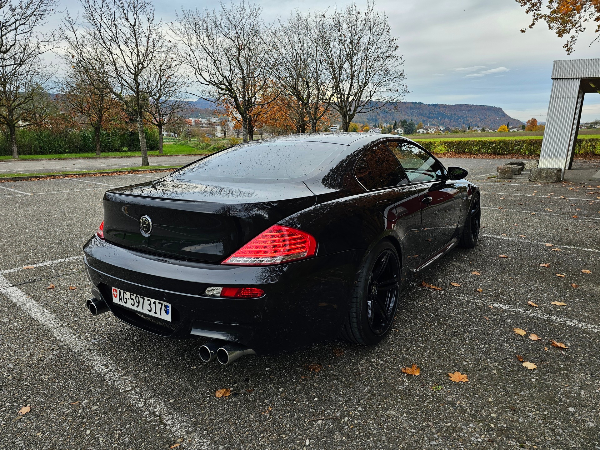 BMW M6-image-7