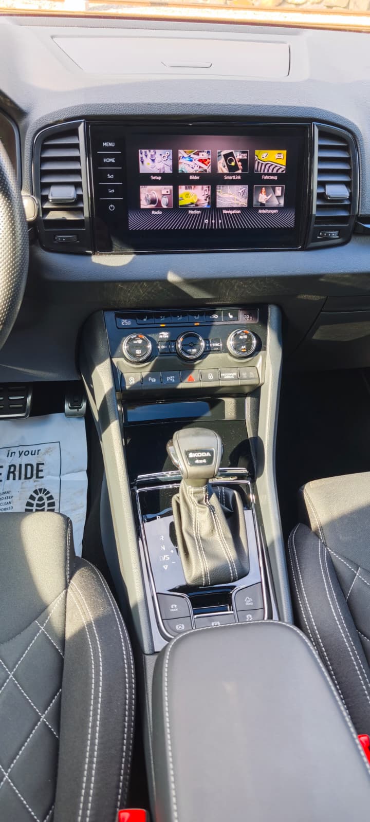 SKODA Karoq 2.0 TSI SportLine 4x4 DSG-image-10