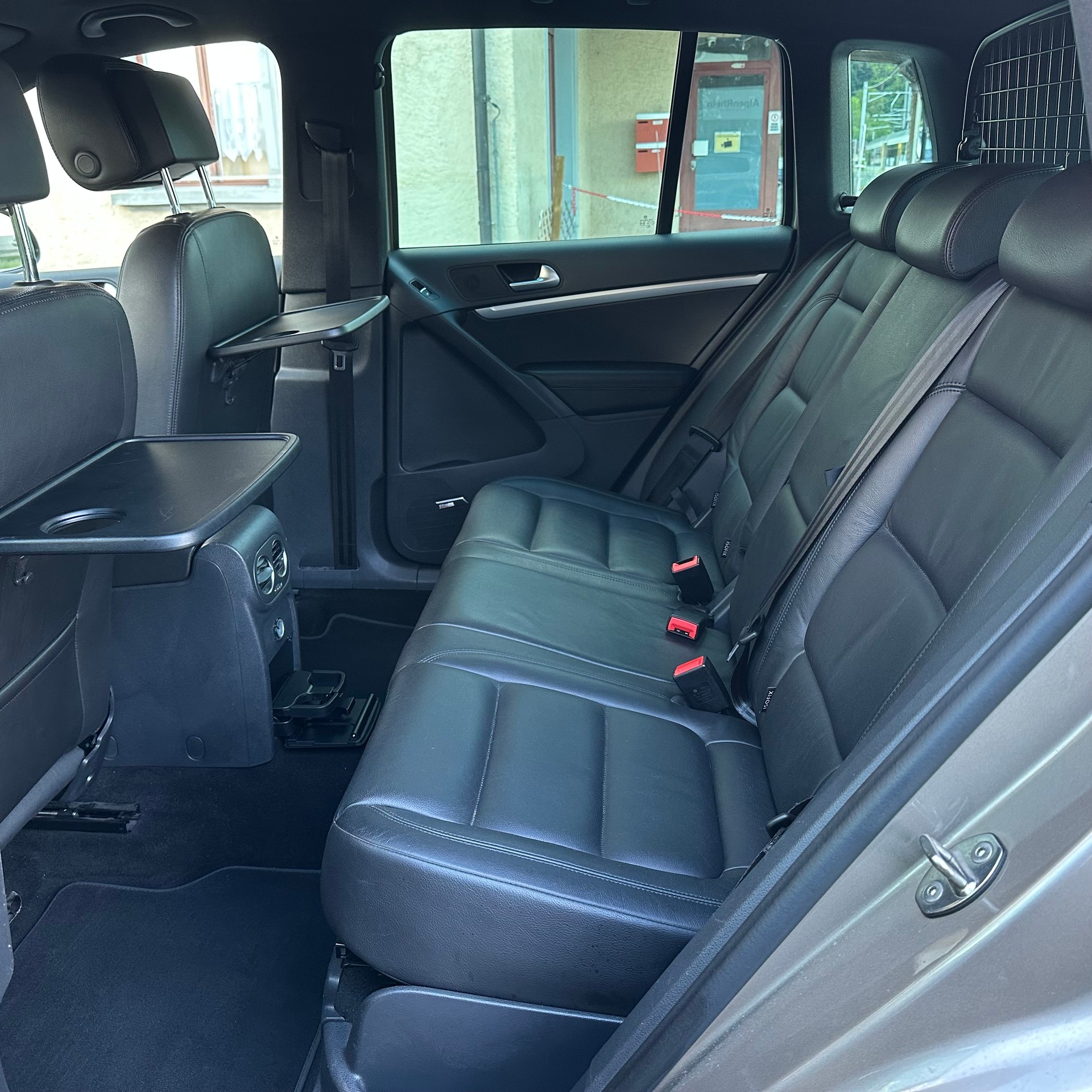 VW Tiguan 2.0 TDI BMT Cup R-Line 4Motion DSG-image-14