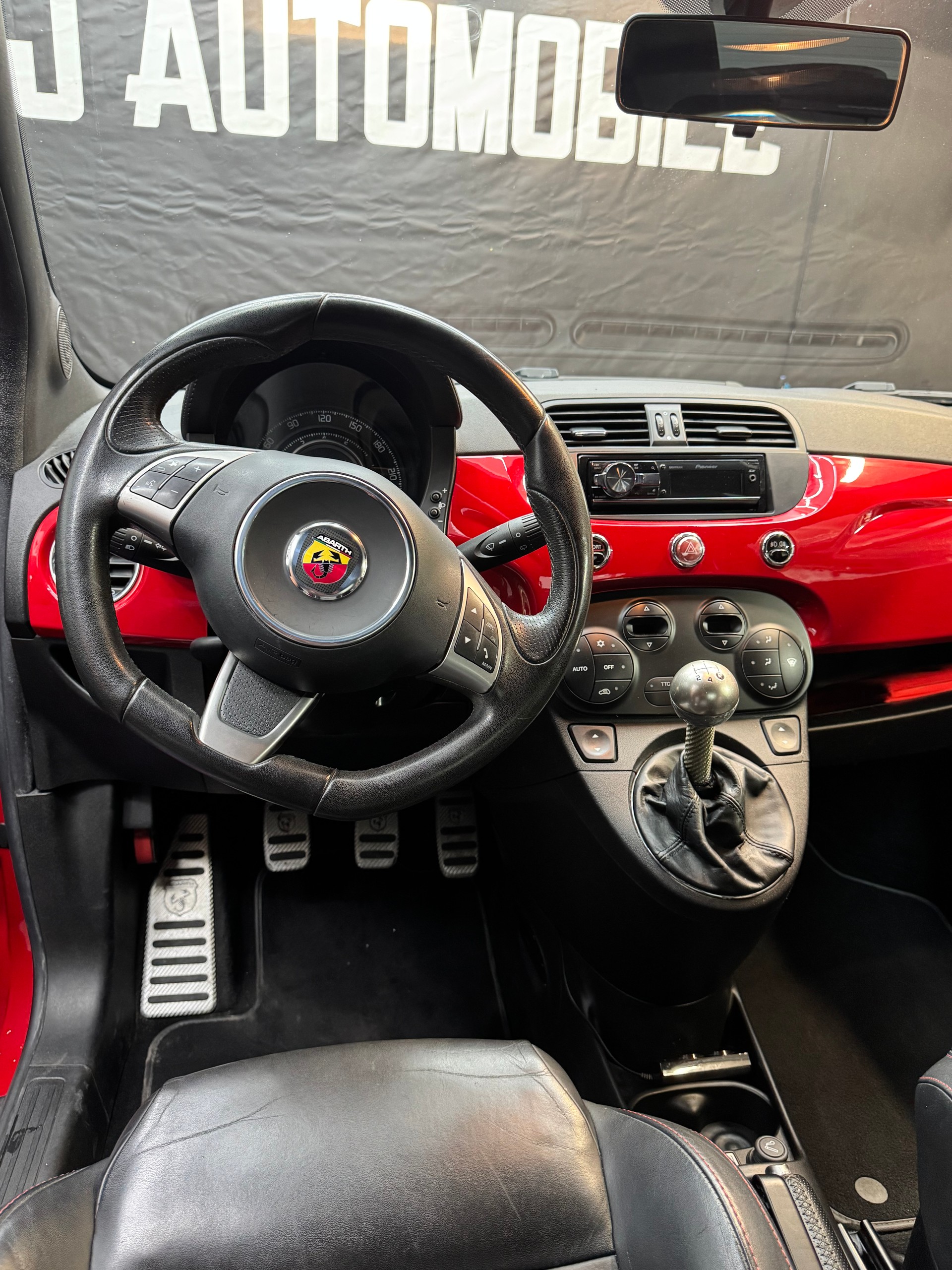 FIAT 595C 1.4 16V Turbo Abarth Turismo-image-10