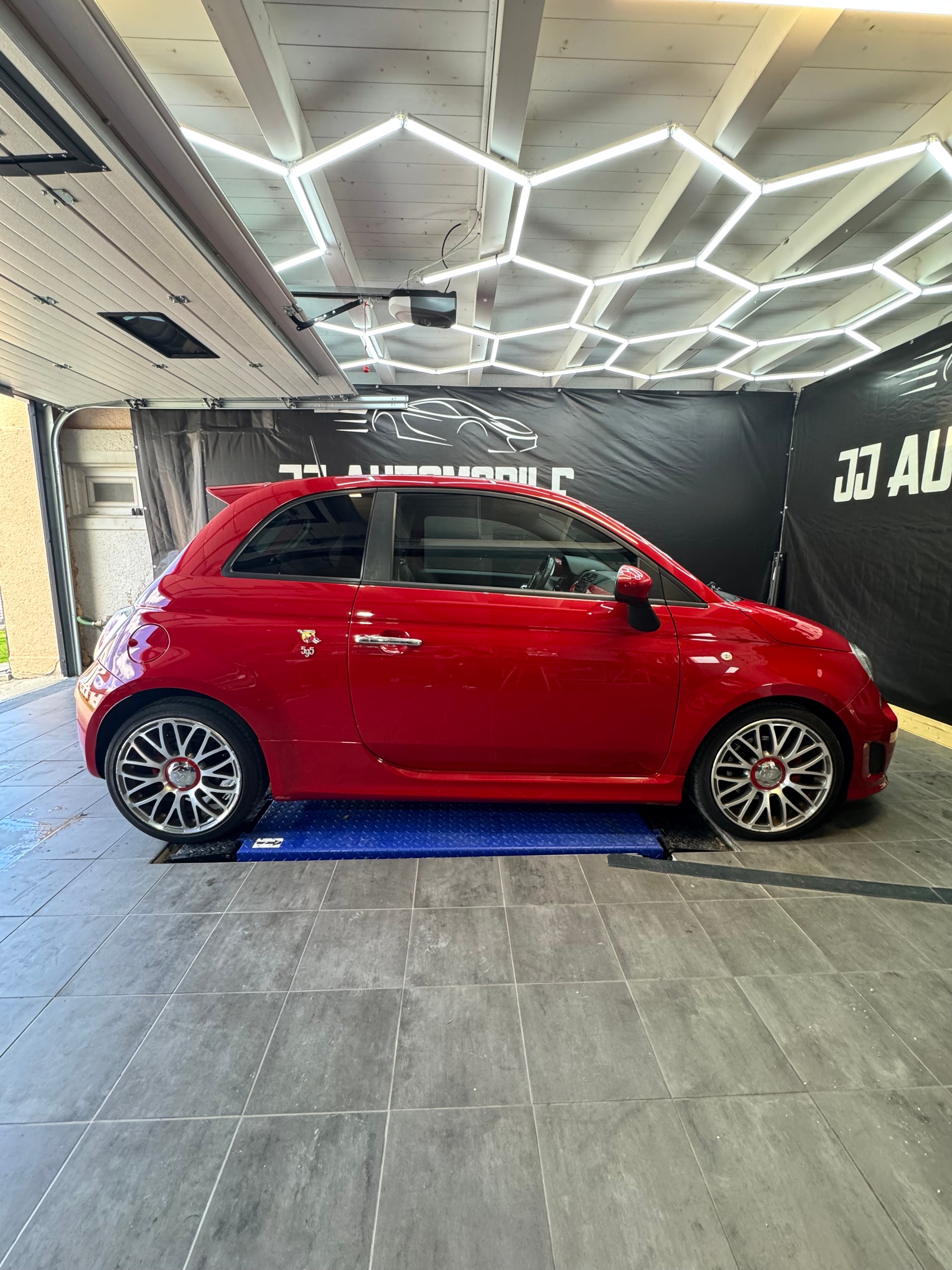 FIAT 595C 1.4 16V Turbo Abarth Turismo-image-5
