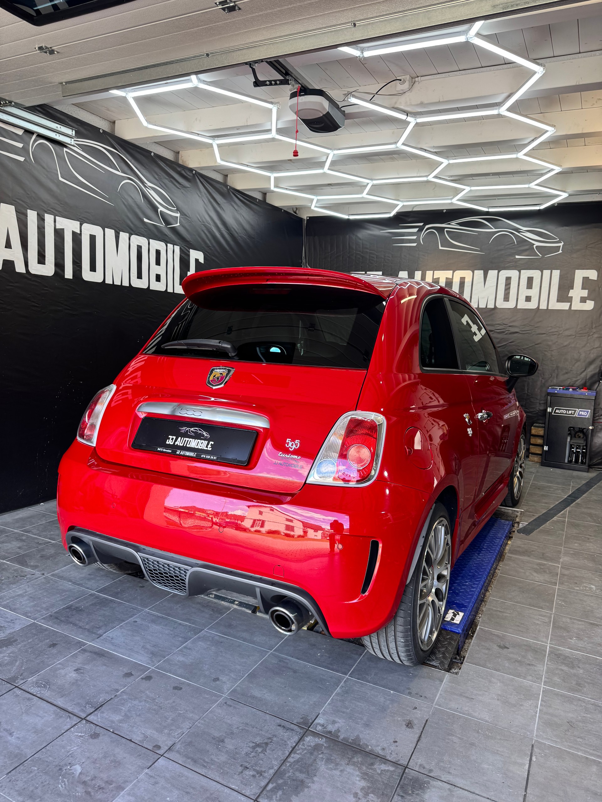 FIAT 595C 1.4 16V Turbo Abarth Turismo-image-3