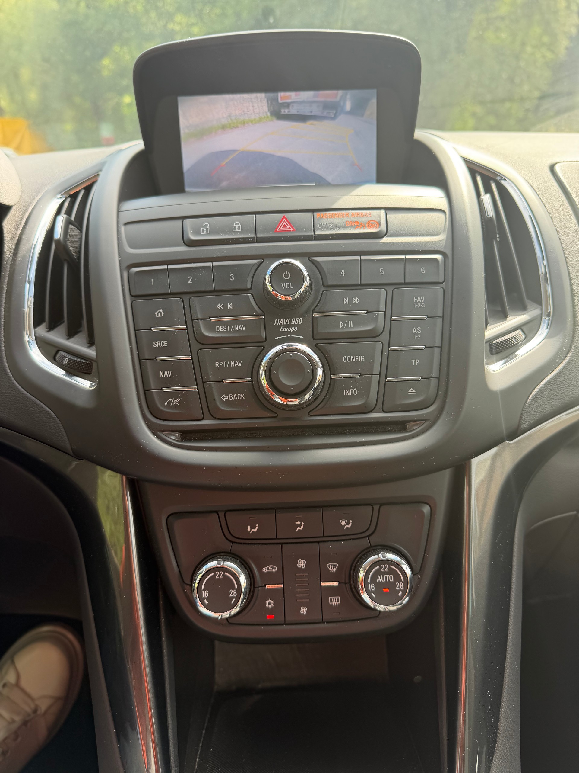 OPEL Zafira Tourer 2.0 CDTi Drive Automatic-image-8