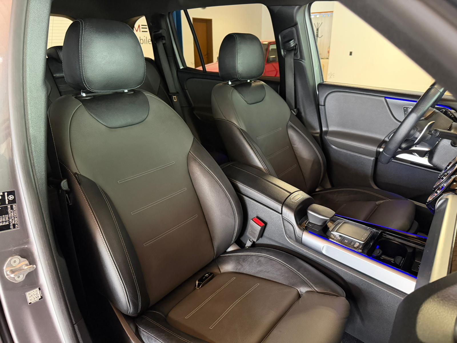 MERCEDES-BENZ GLB 35 AMG 4Matic 8G-Tronic-image-18