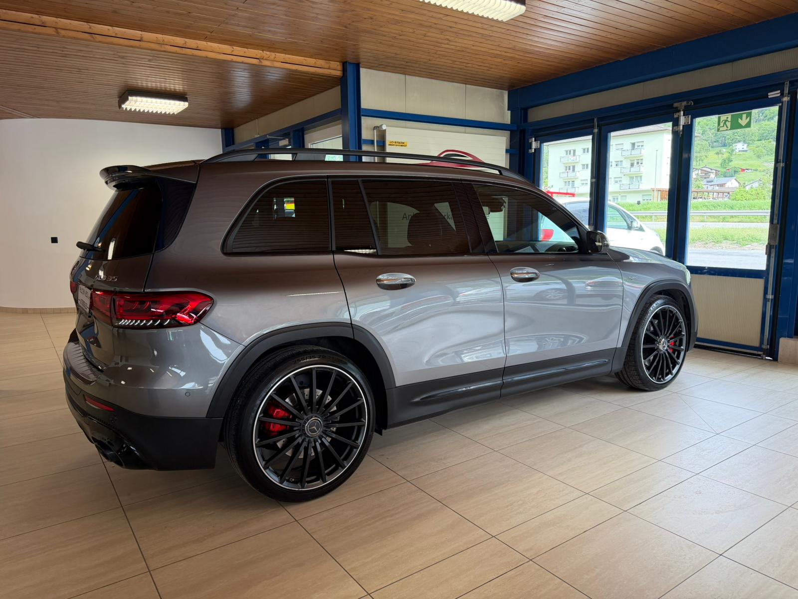 MERCEDES-BENZ GLB 35 AMG 4Matic 8G-Tronic-image-9