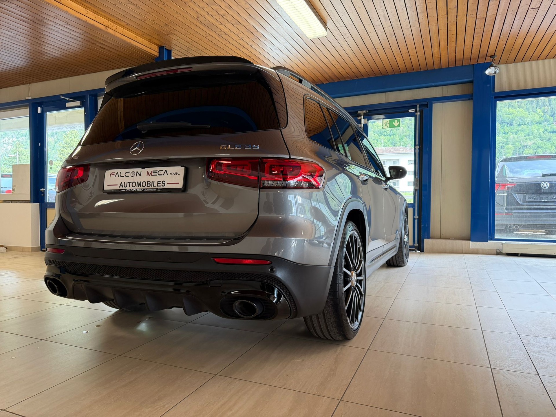 MERCEDES-BENZ GLB 35 AMG 4Matic 8G-Tronic-image-8