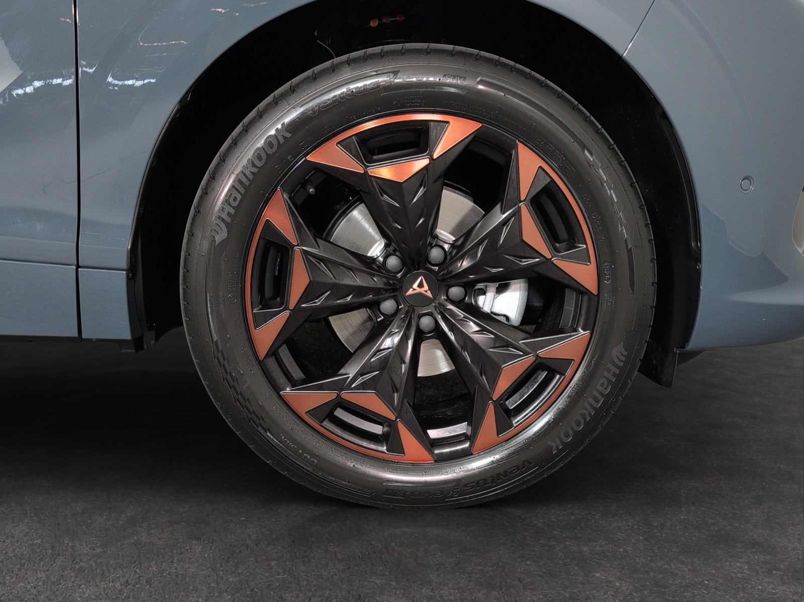 CUPRA Terramar 1.5 eTSI Prime Edition DSG-image-4