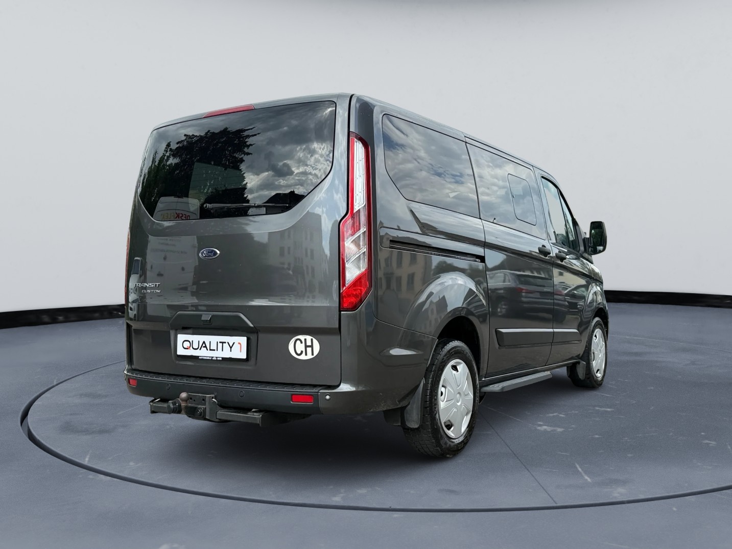 FORD Transit Custom 8 Sitzer 320 L1H1 Trend-image-4