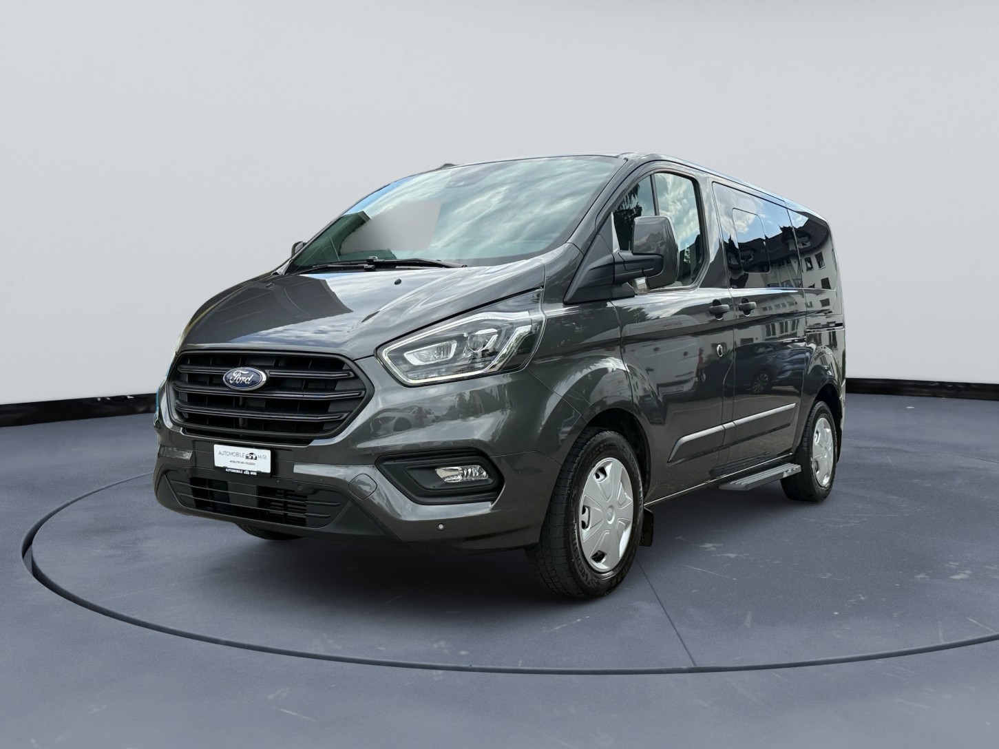 FORD Transit Custom 8 Sitzer 320 L1H1 Trend
