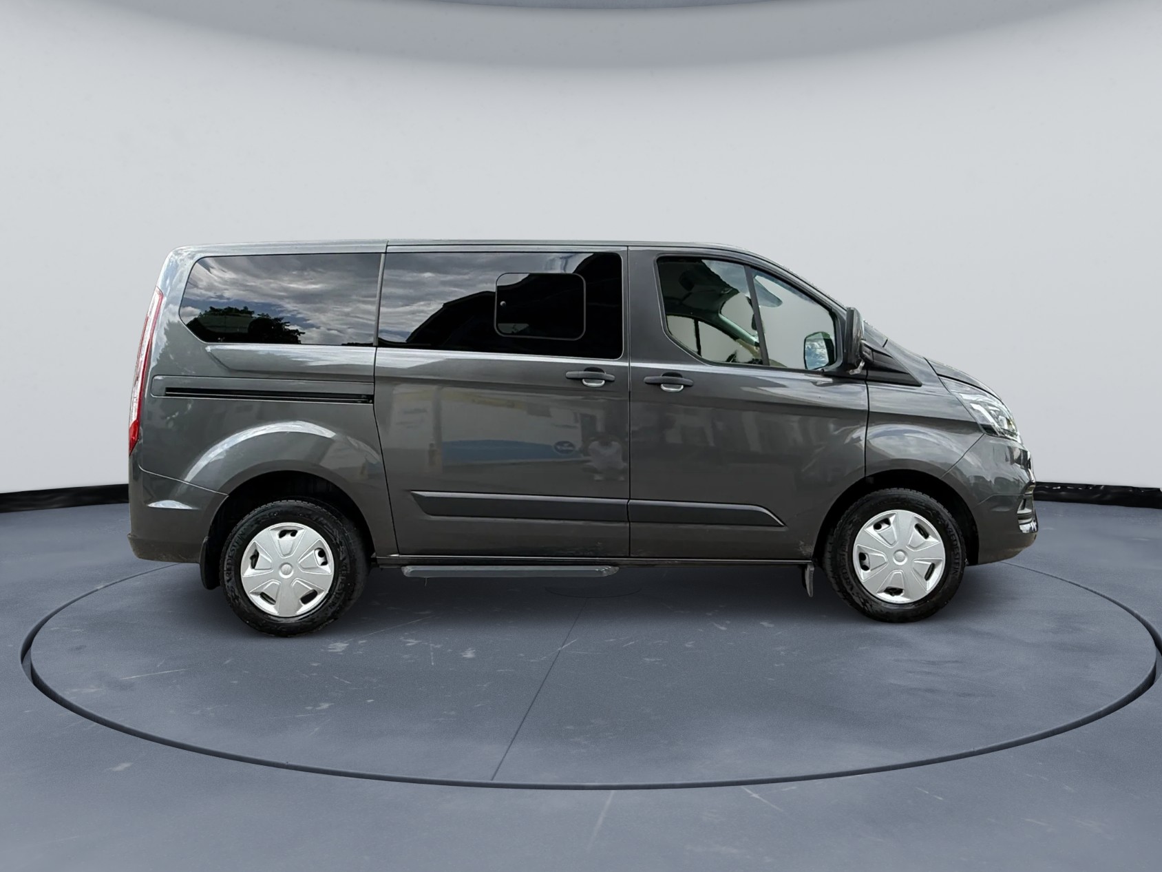FORD Transit Custom 8 Sitzer 320 L1H1 Trend-image-3