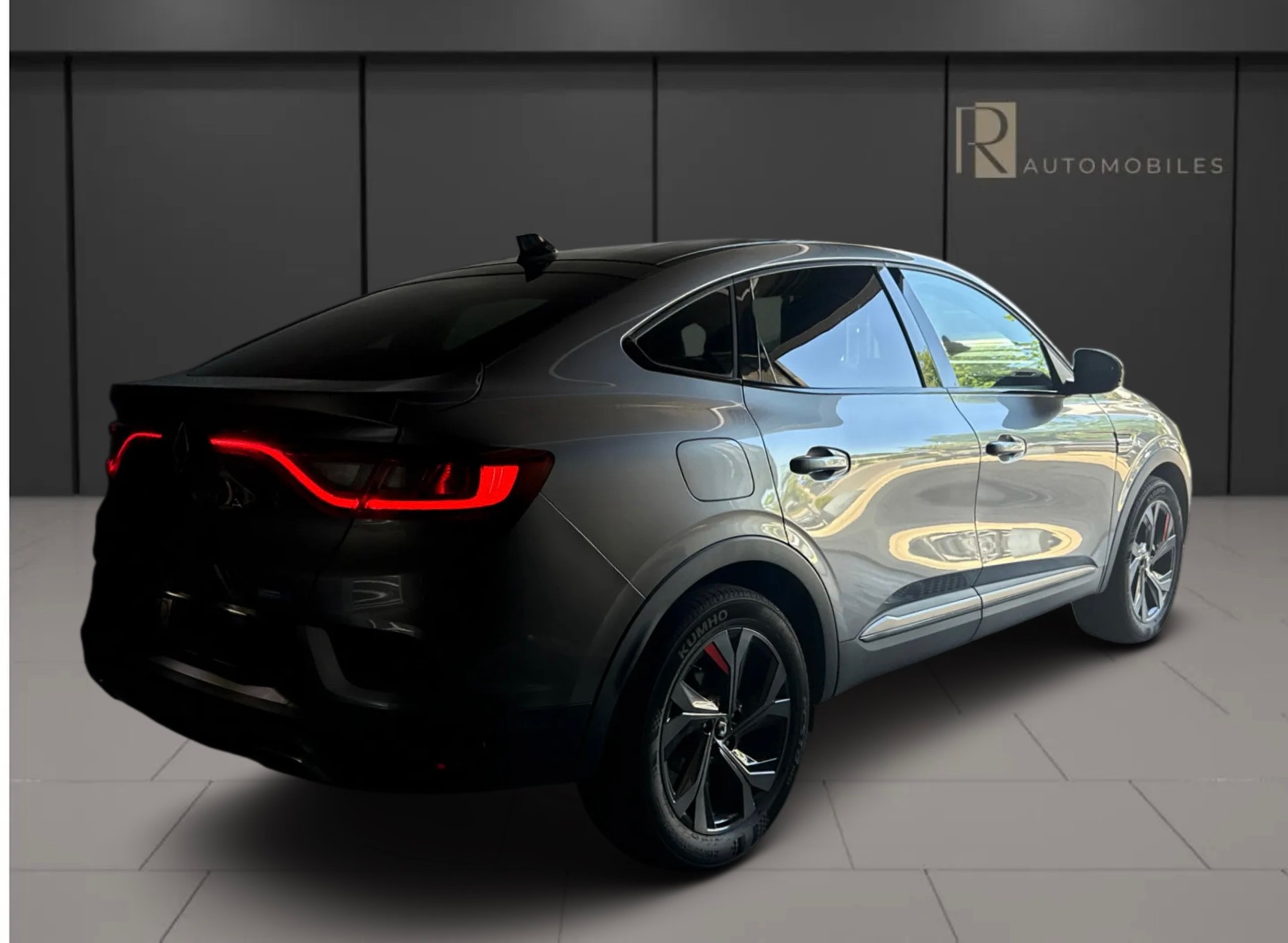 RENAULT Arkana 1.6 E-Tech R.S.Line-image-5
