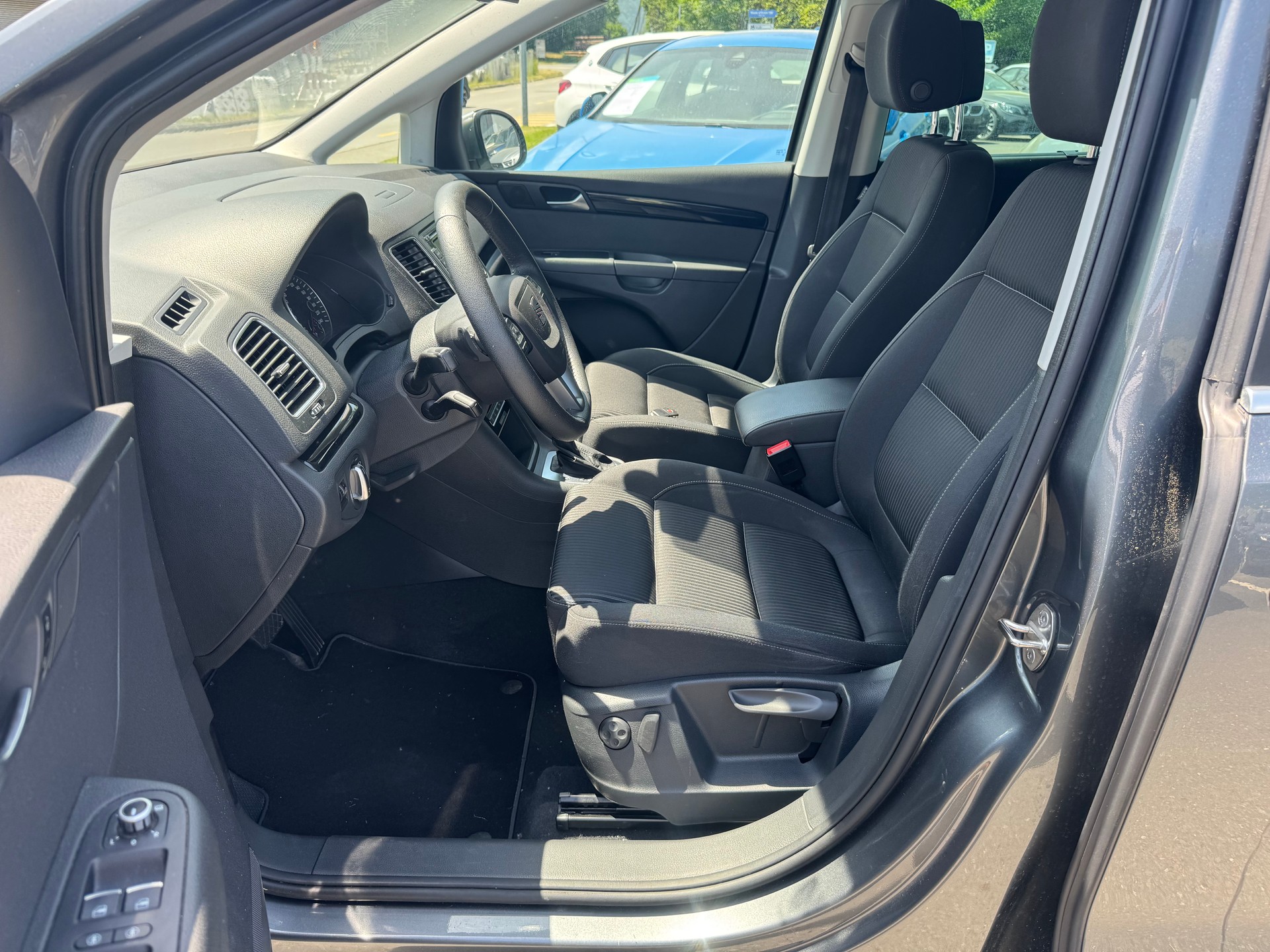 SEAT Alhambra 1.4 TSI Style Viva Eco DSG-image-9