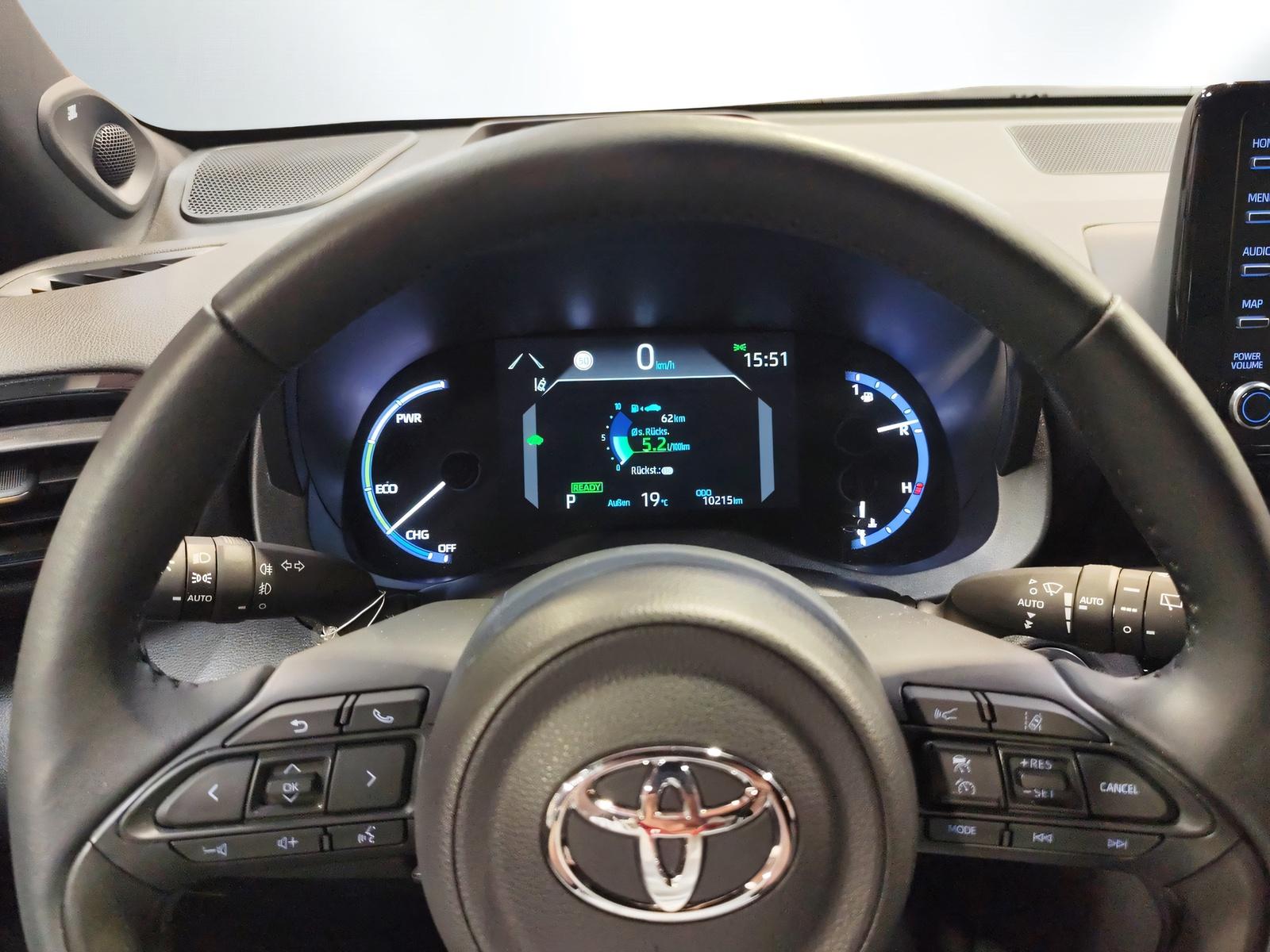 TOYOTA Yaris Cross 1.5 VVT-i HSD Adventure AWD-i-image-11