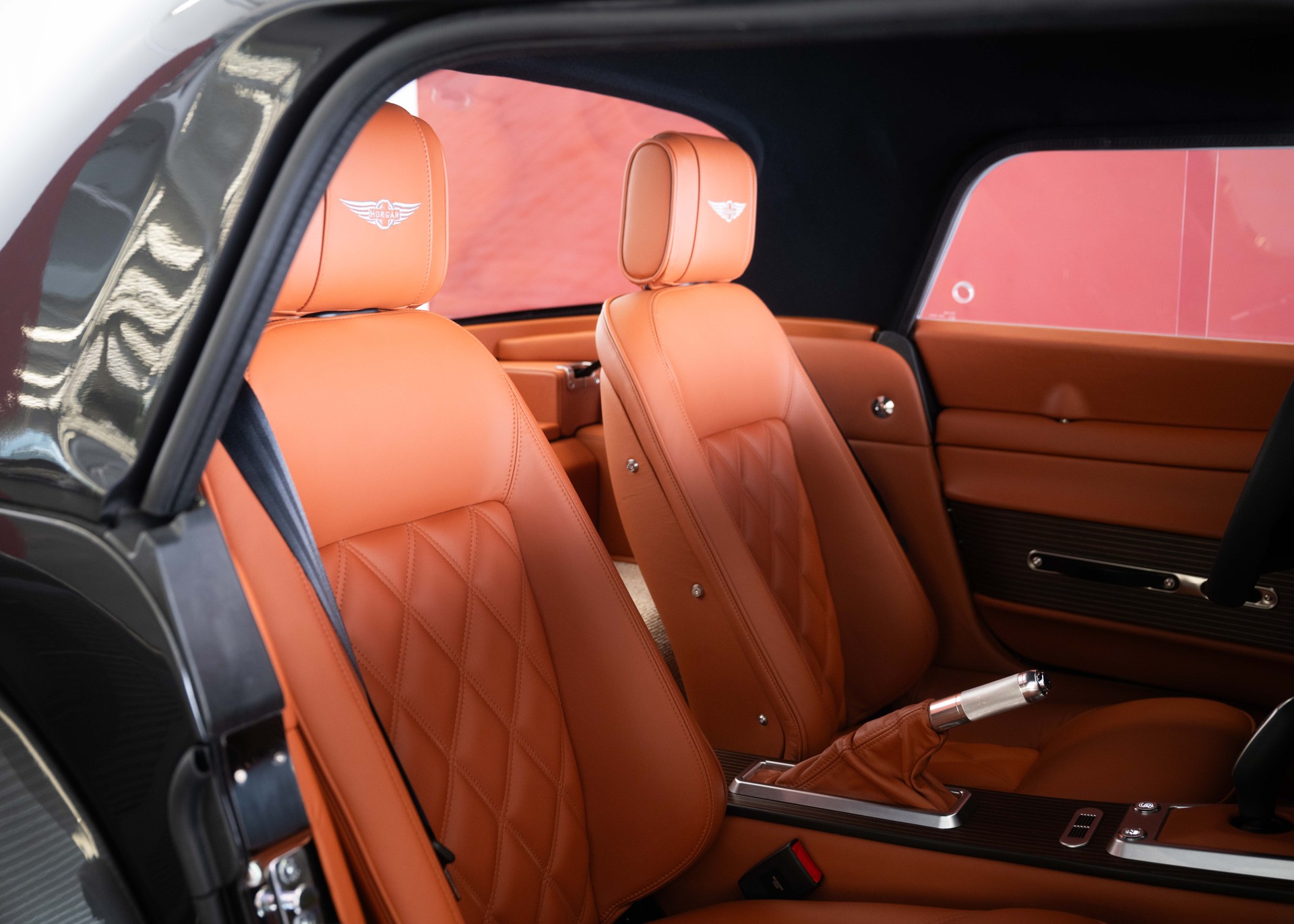 MORGAN Supersport 3.0 Bespoke (Swiss new car, Dark Silver metallic paint, 30-month factory warranty)-image-25