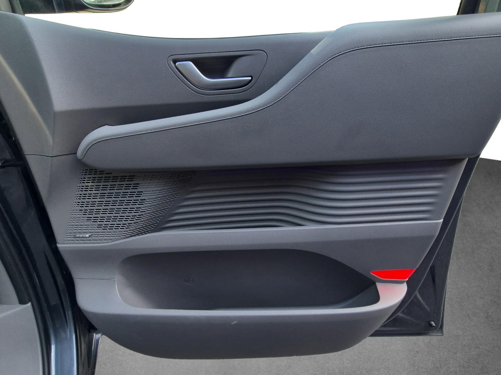 HYUNDAI Staria Premium 2.2 CRDi Vertex 4WD A-image-19