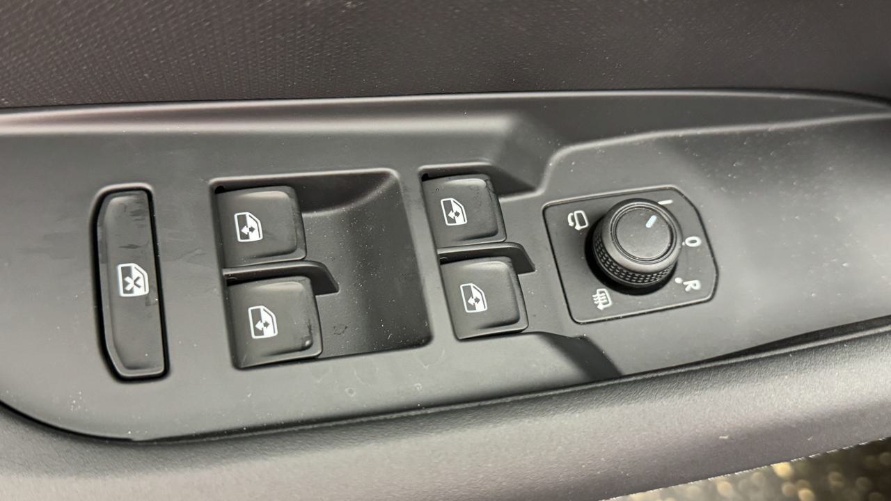 CUPRA Terramar 1.5 eHybrid DSG-image-8