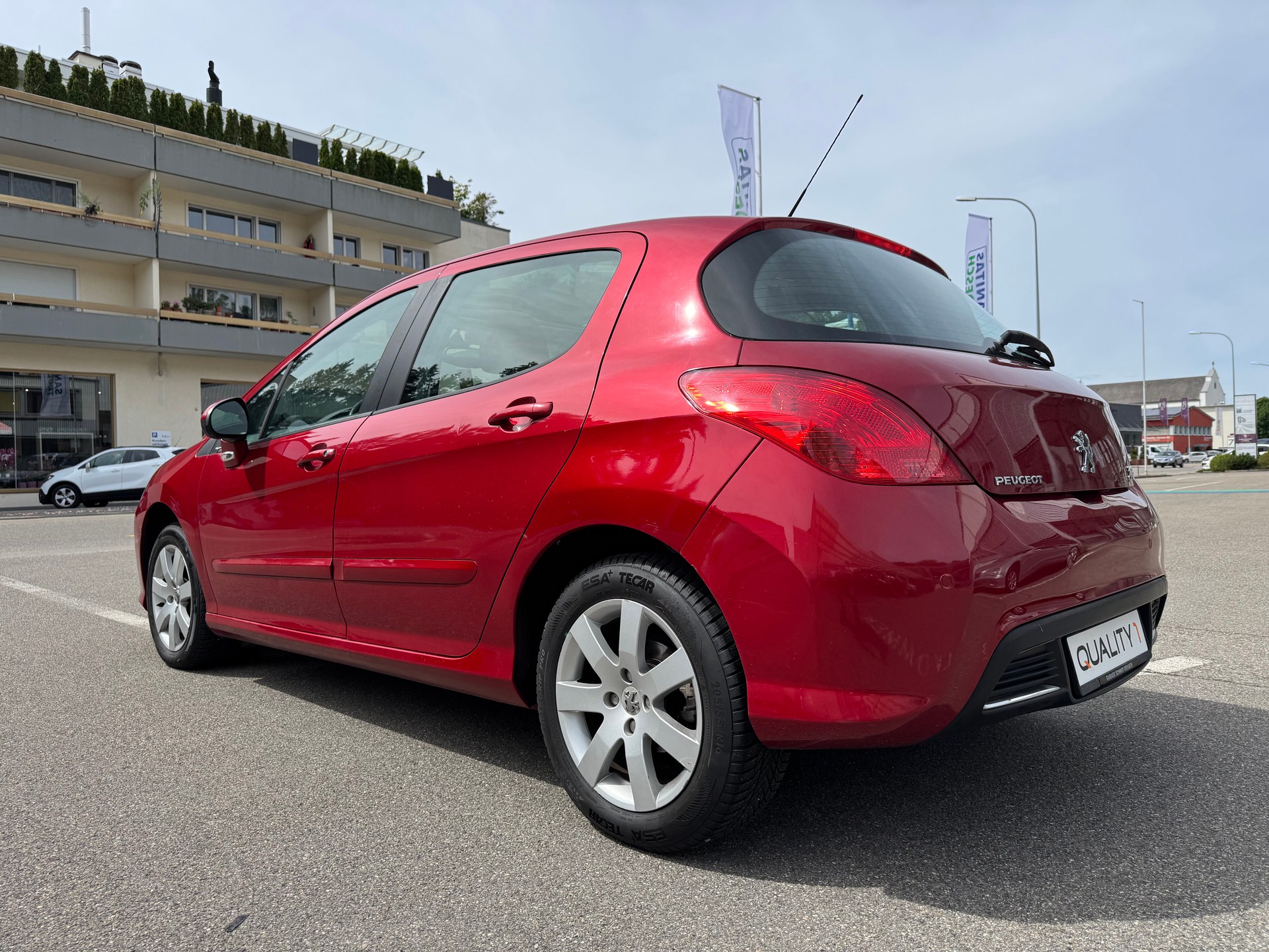 PEUGEOT 308 1.6 16V T Sport Pack Automatic-image-5