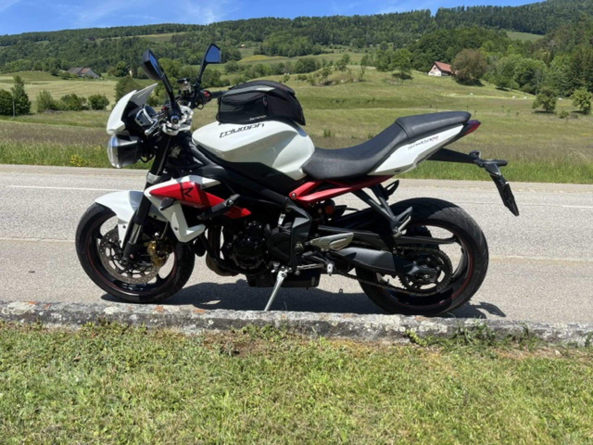 TRIUMPH Street Triple 675-image-0