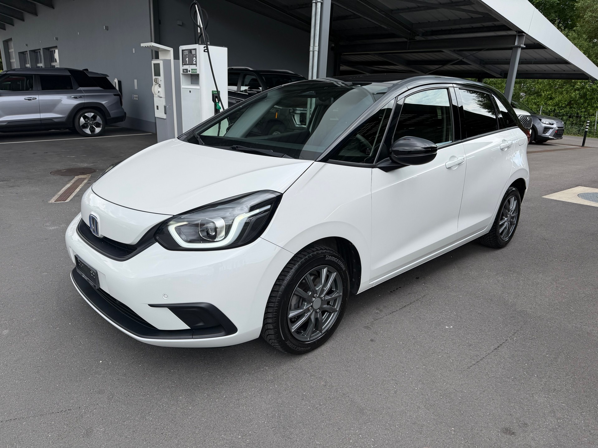 HONDA Jazz 1.5i-MMD Elegance E-CVT