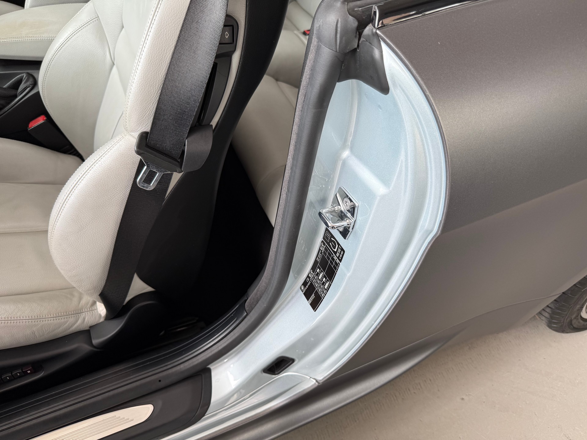BMW M6-image-16