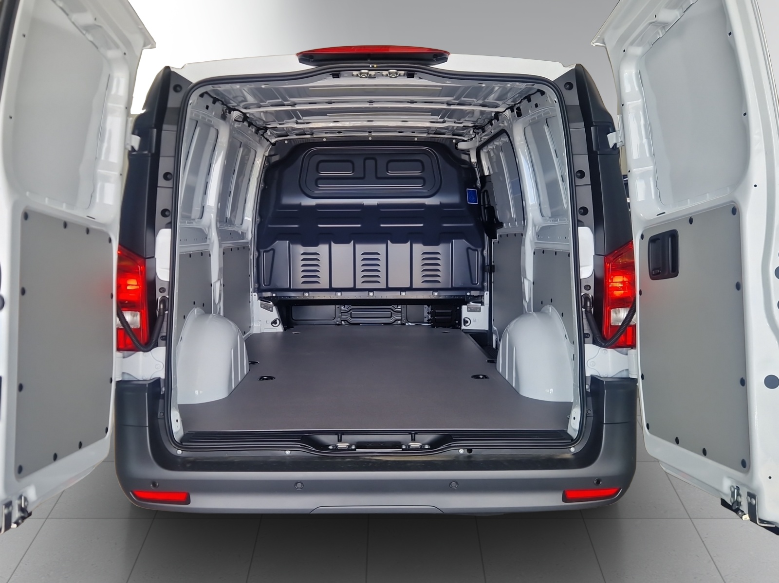 MERCEDES-BENZ Vito 110 CDI Lang Pro-image-11