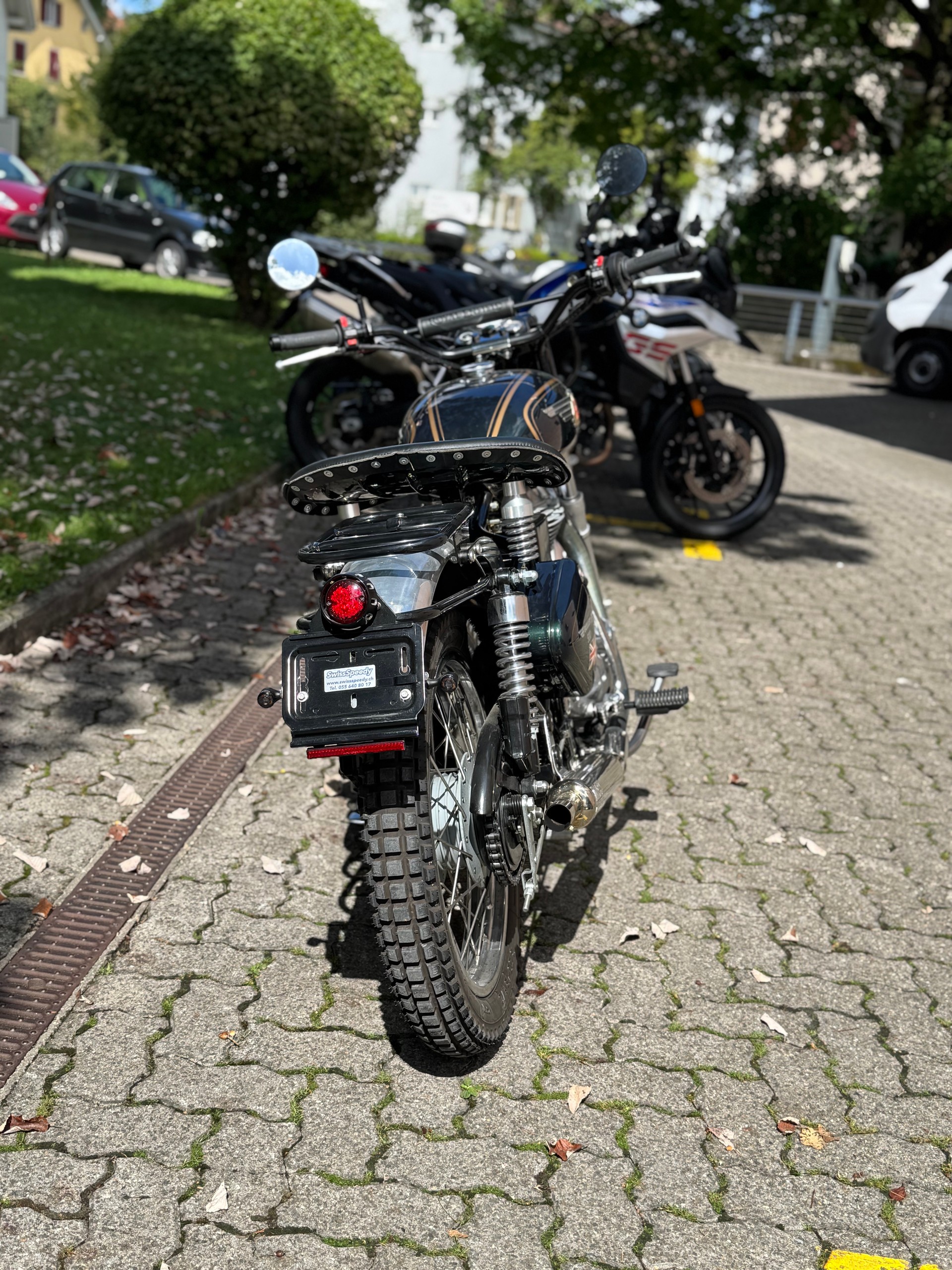 ROYAL ENFIELD BULLET 500-image-2