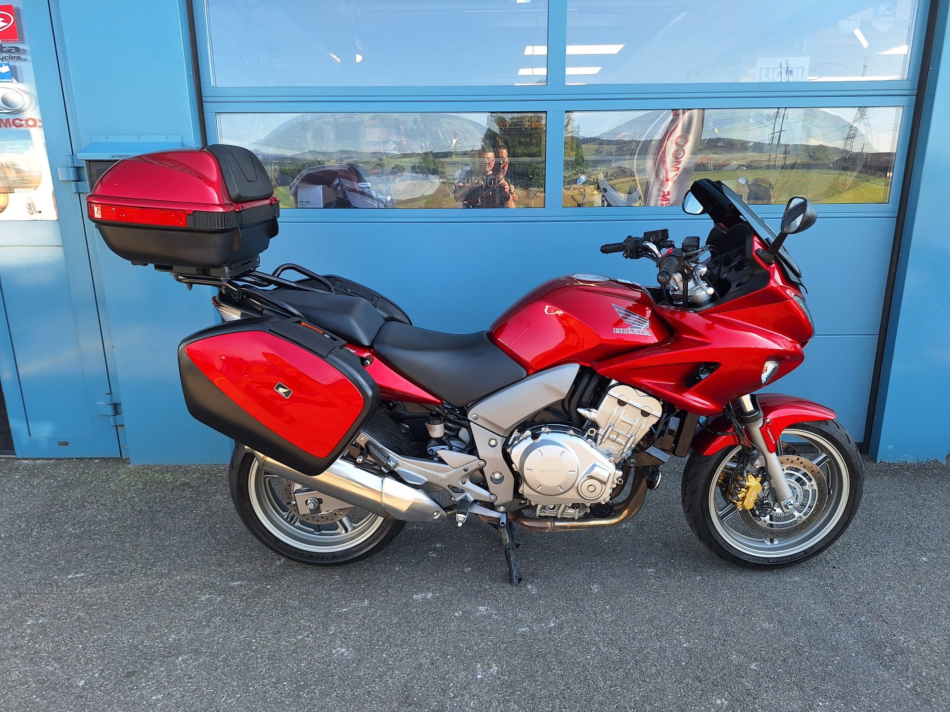 HONDA CBF 1000 ABS-image-3