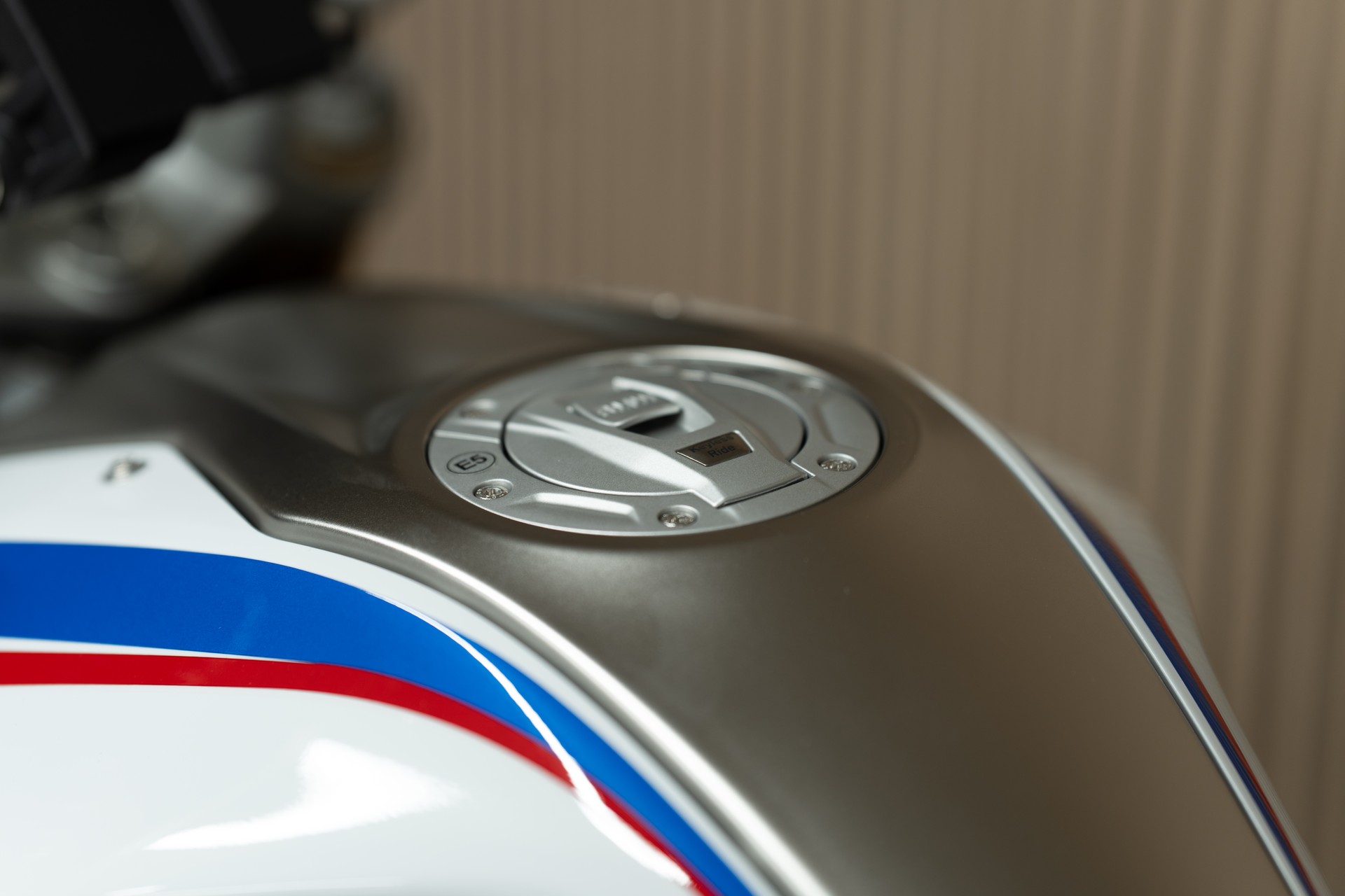 BMW R 1250 R ABS-image-3
