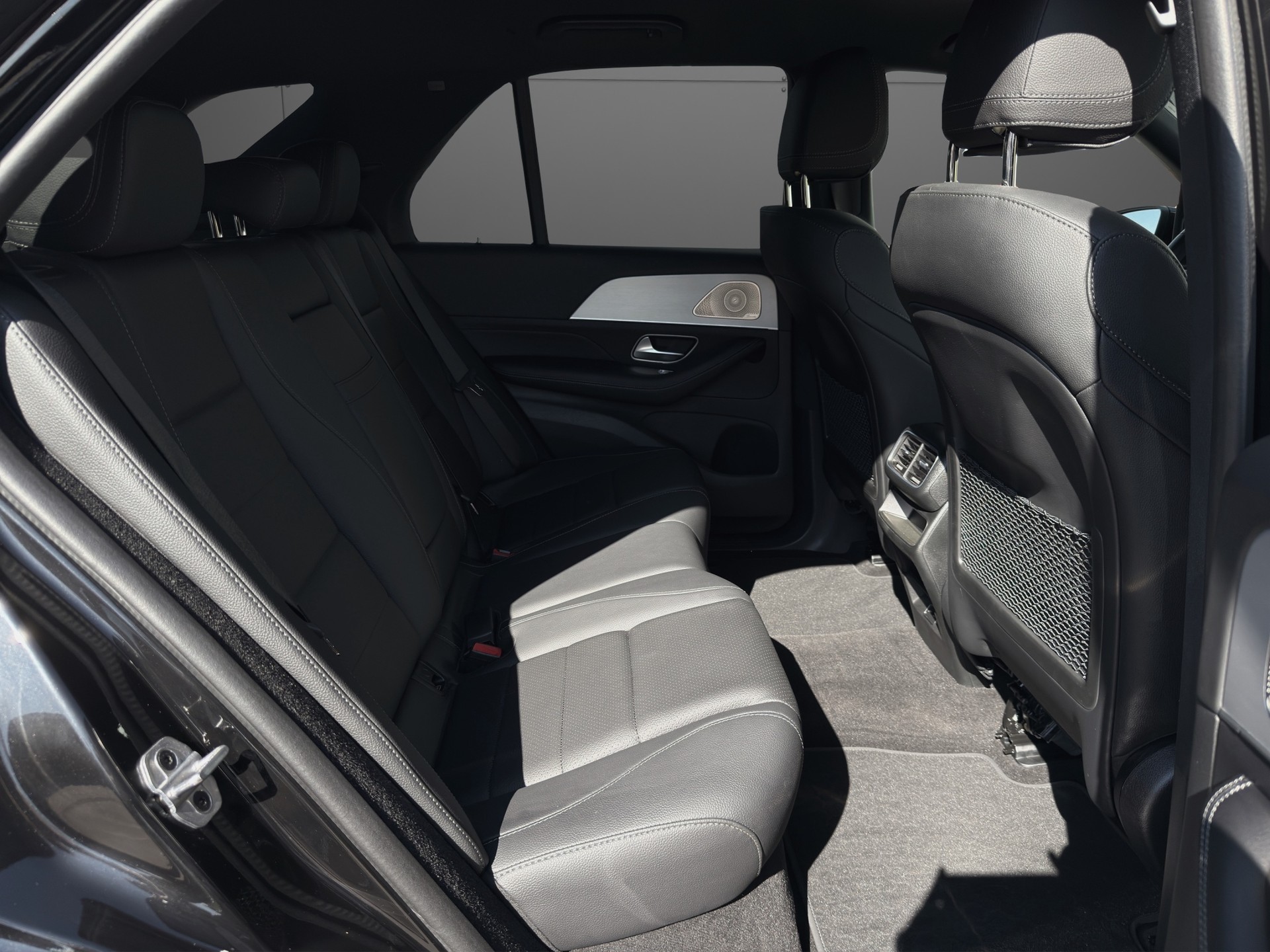 MERCEDES-BENZ GLE 300 d 4Matic 9G-Tronic-image-9