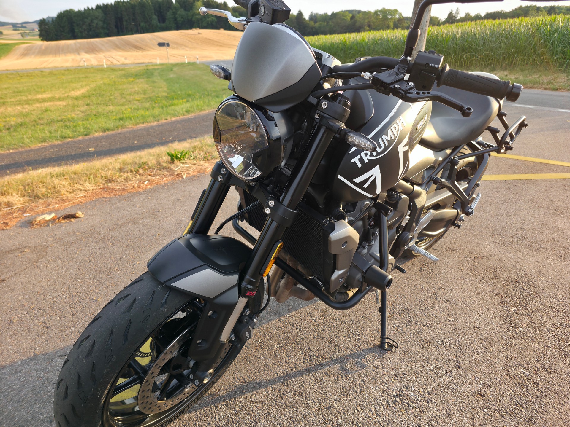 TRIUMPH Trident 660-image-8