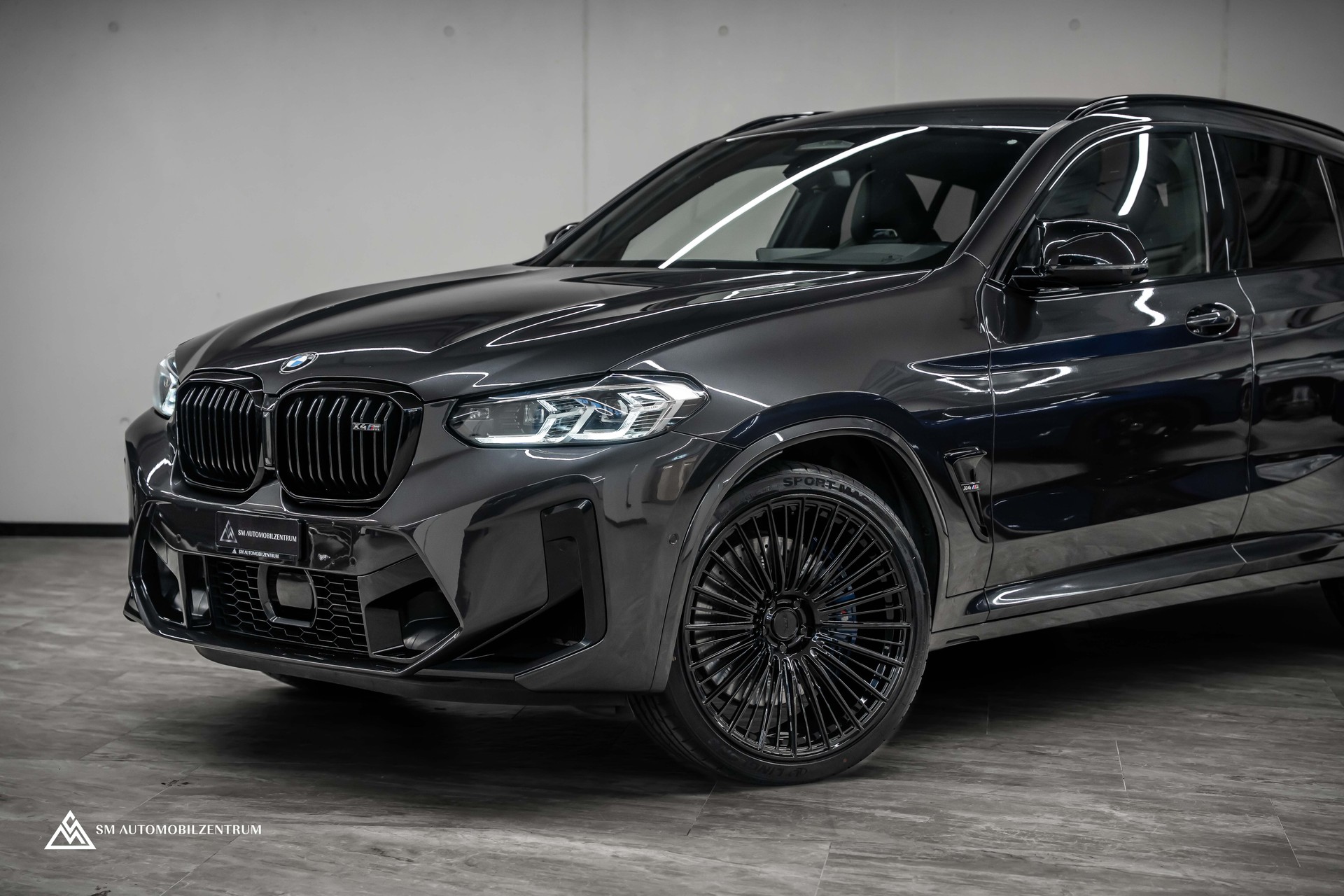 BMW X4 M Competition / Head-Up / Sitzbelüftung / Carbon Fibre-image-1