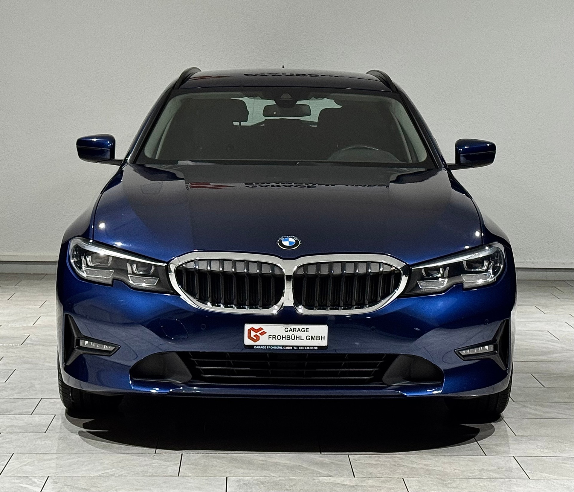 BMW 320d xDrive Touring Steptronic | 1.Hand | CH |-showroom-element-1