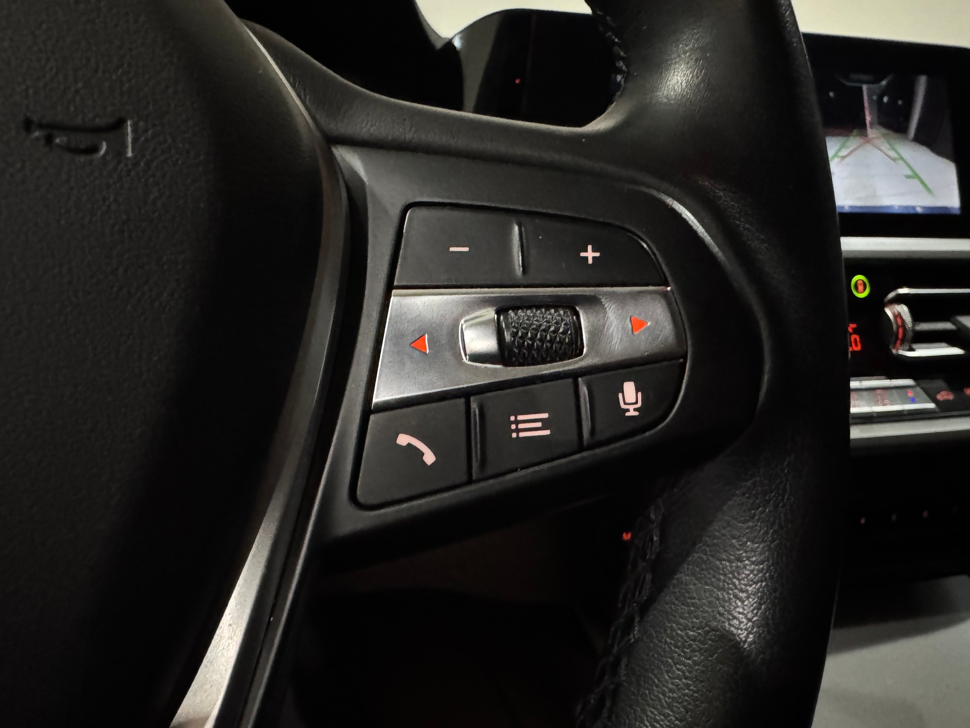BMW 320d xDrive Touring Steptronic | 1.Hand | CH |-image-18